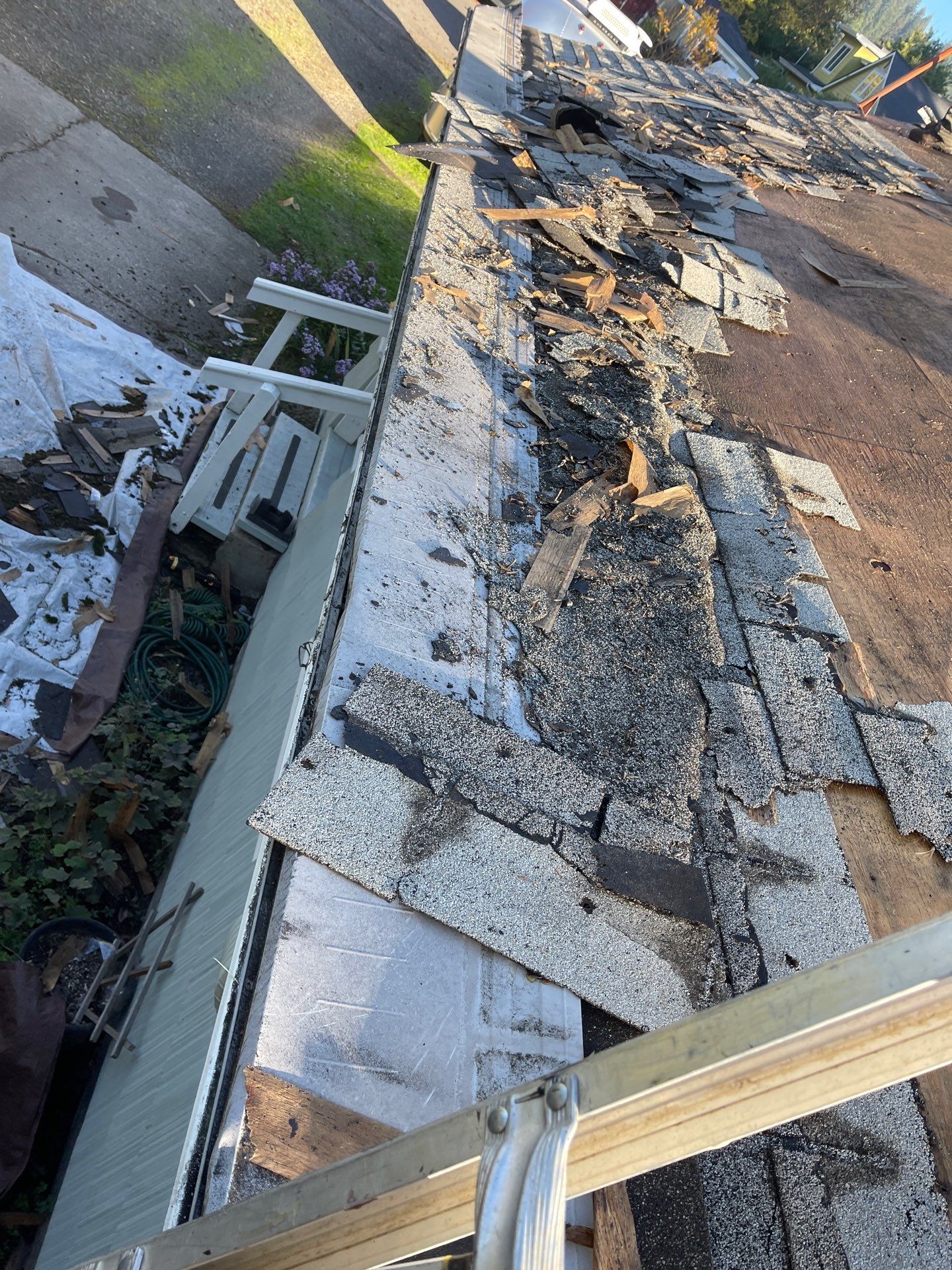 Residential Roofing Installation using Owens Corning Duration Shingles by BEST Roofing & Waterproofing
