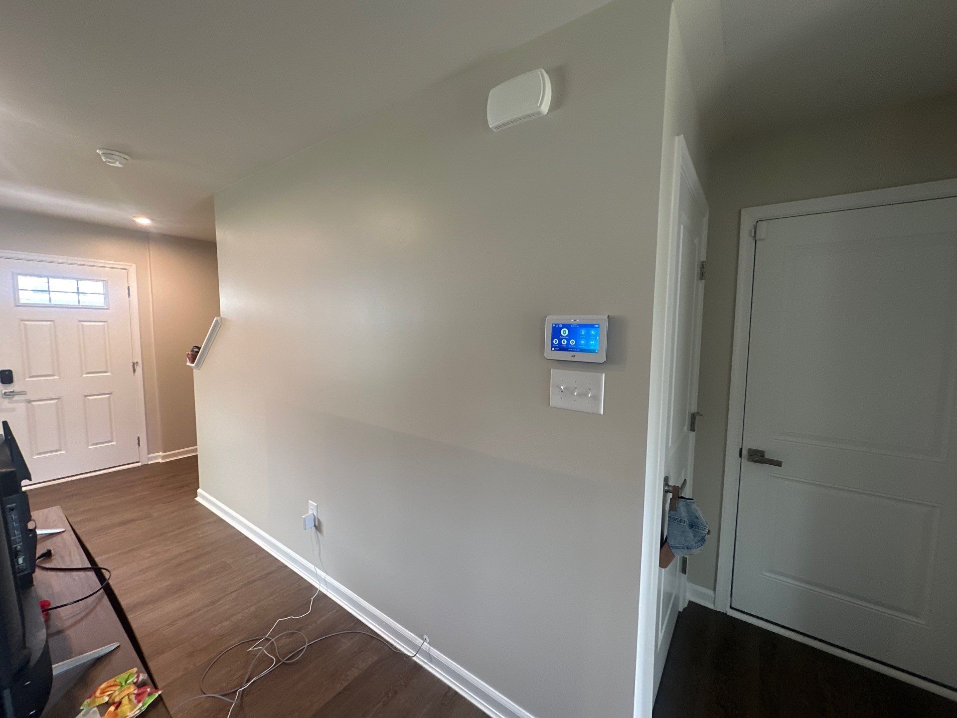 Interior Painting: Bedrooms, Bathrooms, Living Room & Kitchen by Laser Focused Solutions LLC