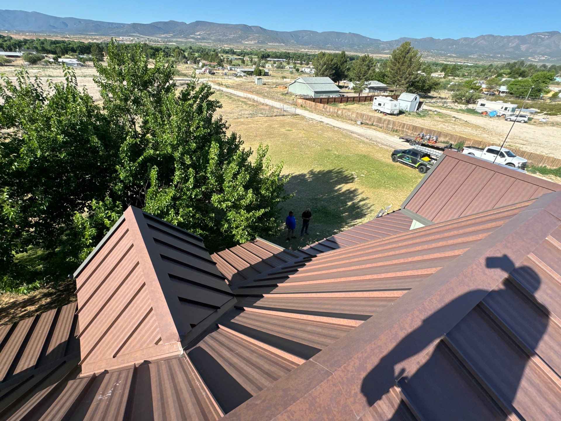 Weathered Rust Standing Seam by Reimagine Roofing