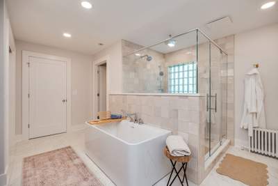 Oakwood Primary Bathroom & 2nd Floor Laundry