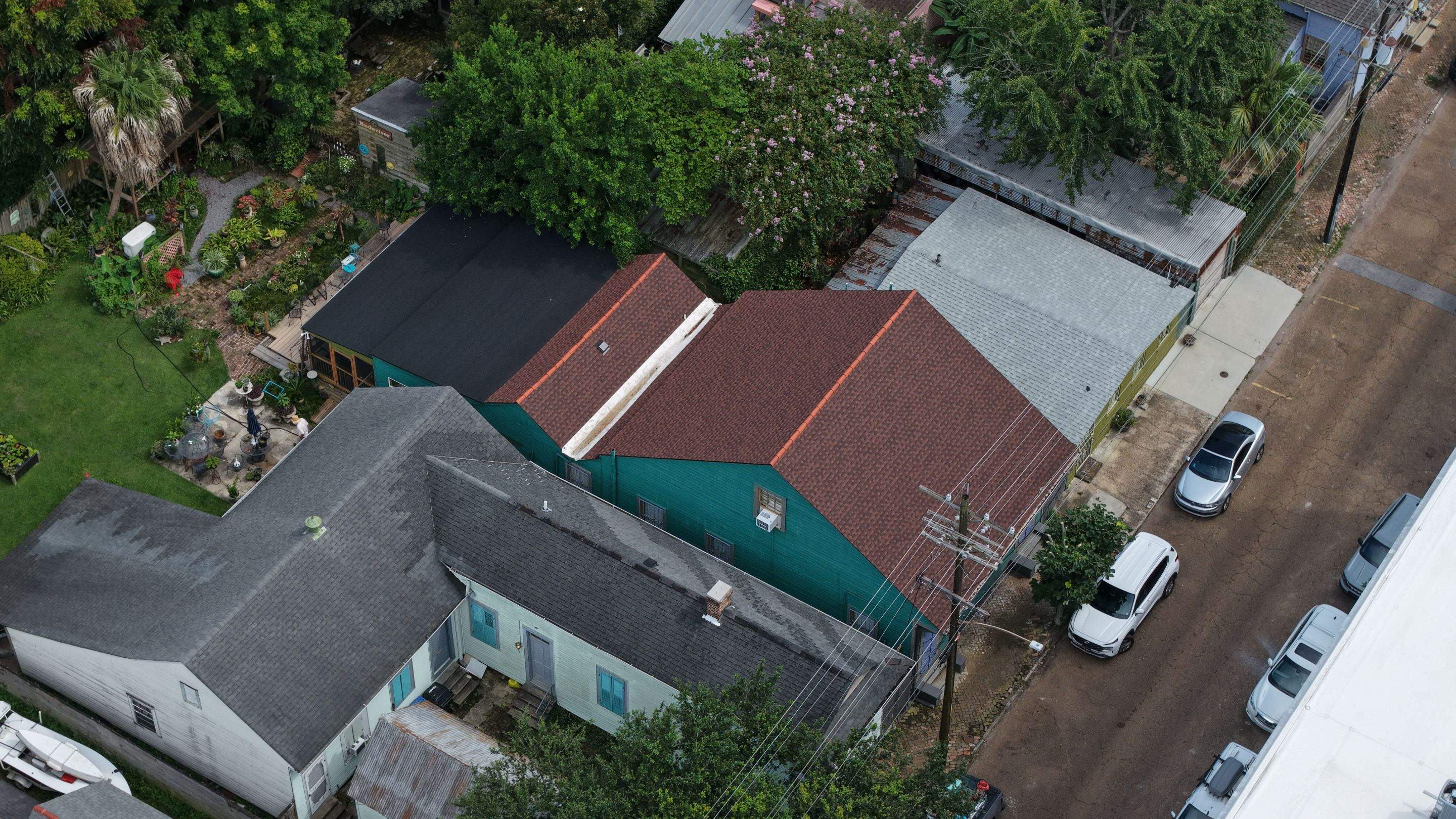 Roof Replacement in New Orleans by HDS Contractors