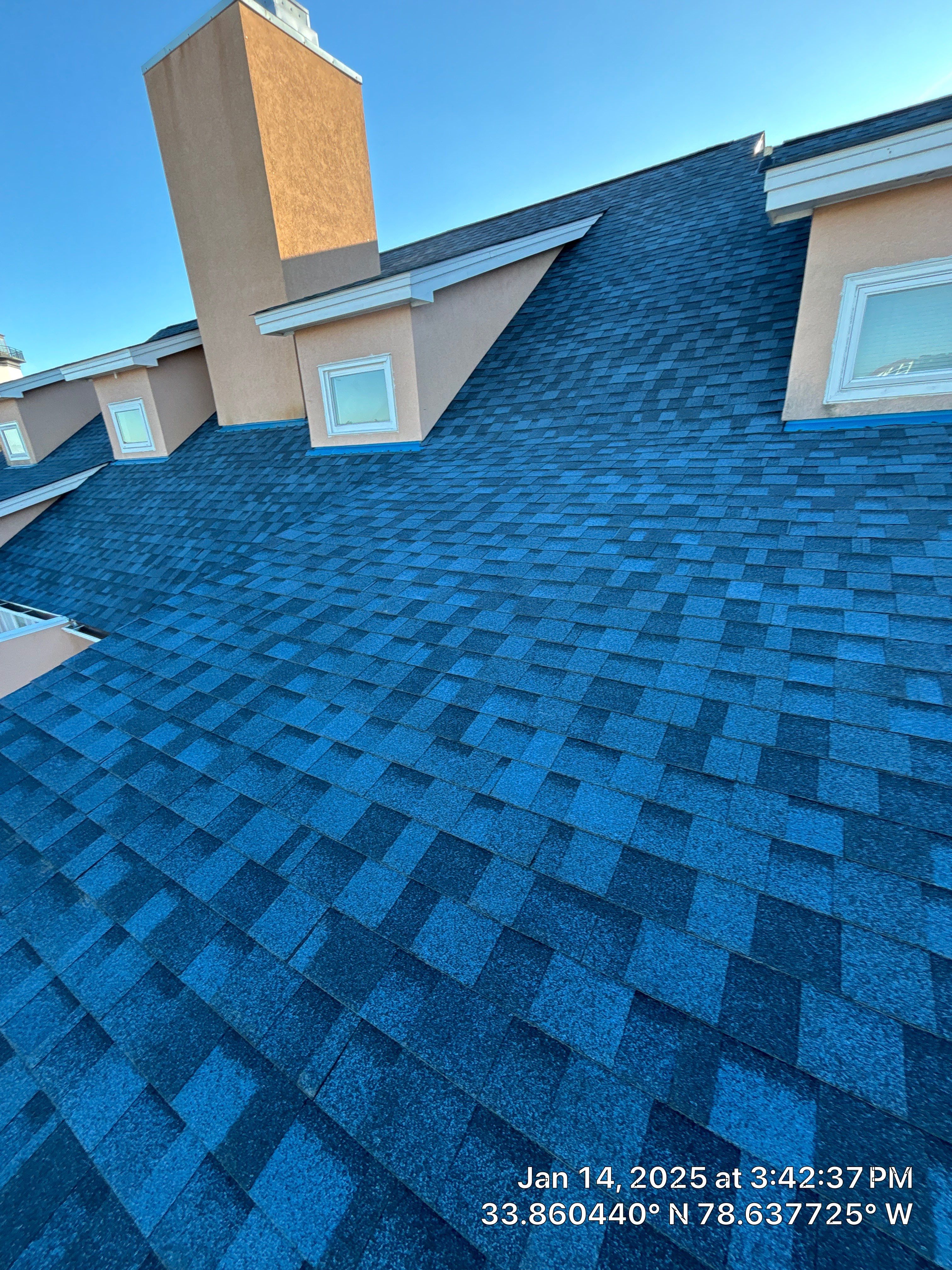 IKO Dynasty - Atlantic Blue by Linta Roofing