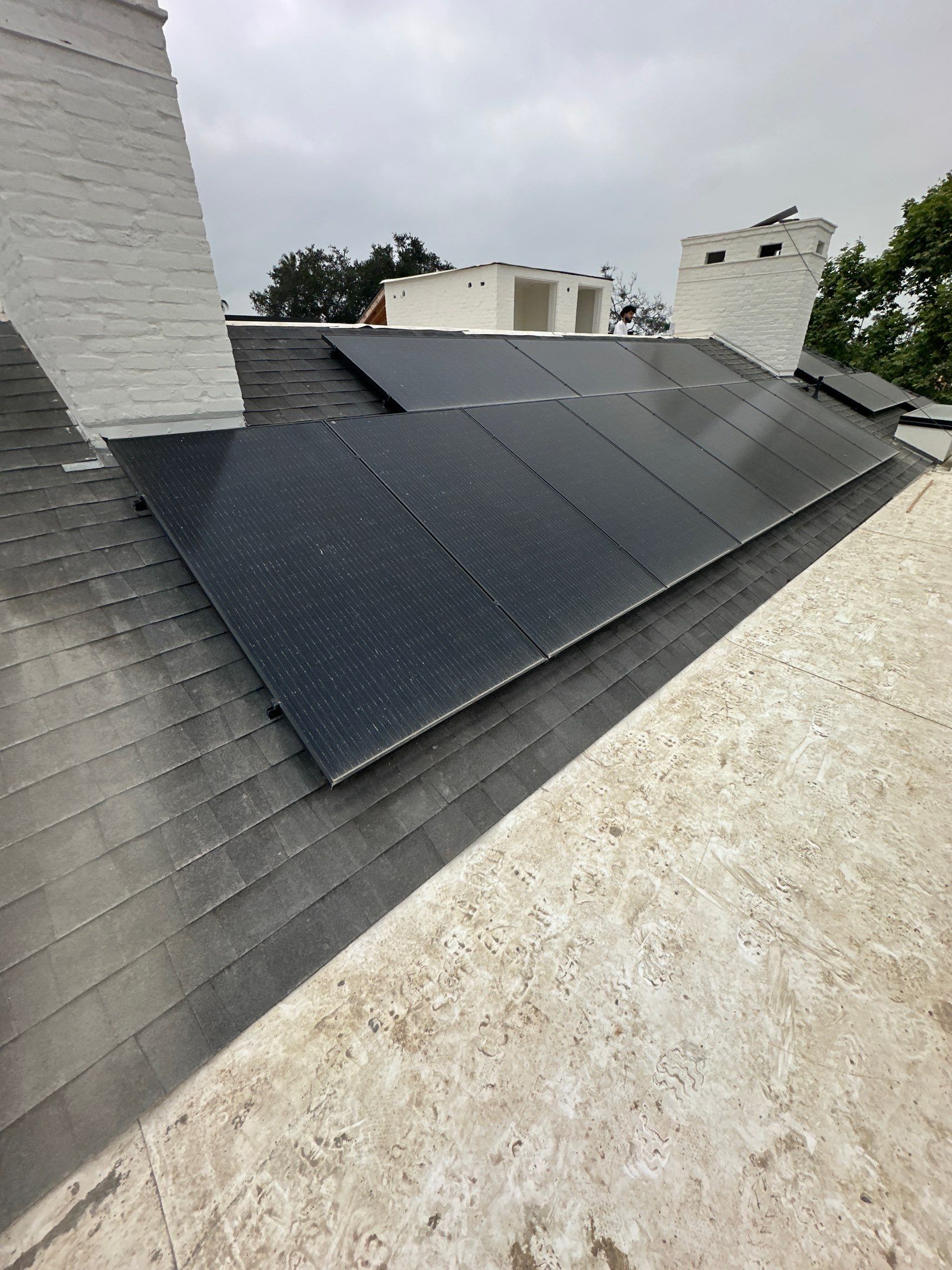 Residential Solar Panel and Battery Storage Installation in Los Angeles by AWS Solar