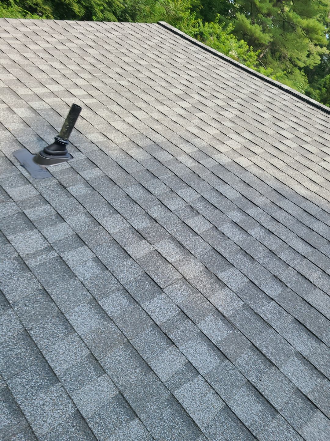 Oakton: Residential Roof Replacement with CertainTeed Landmark Designer Shingles in Pewter by RM Banning, Inc.