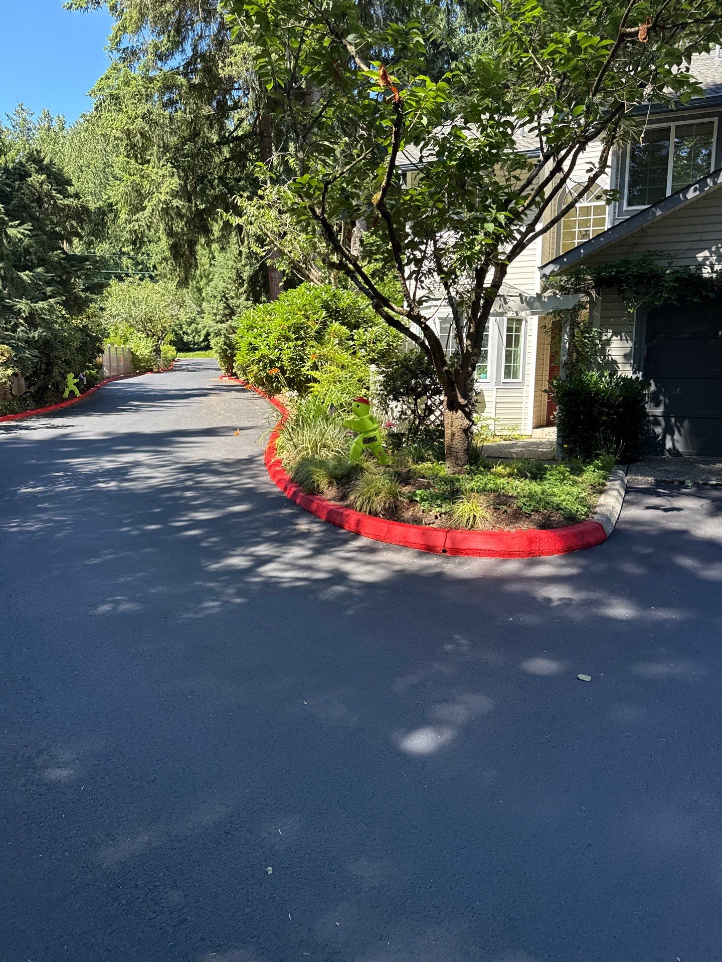 Curb Repaint | Seattle  by Jireh Asphalt & Concrete Inc 