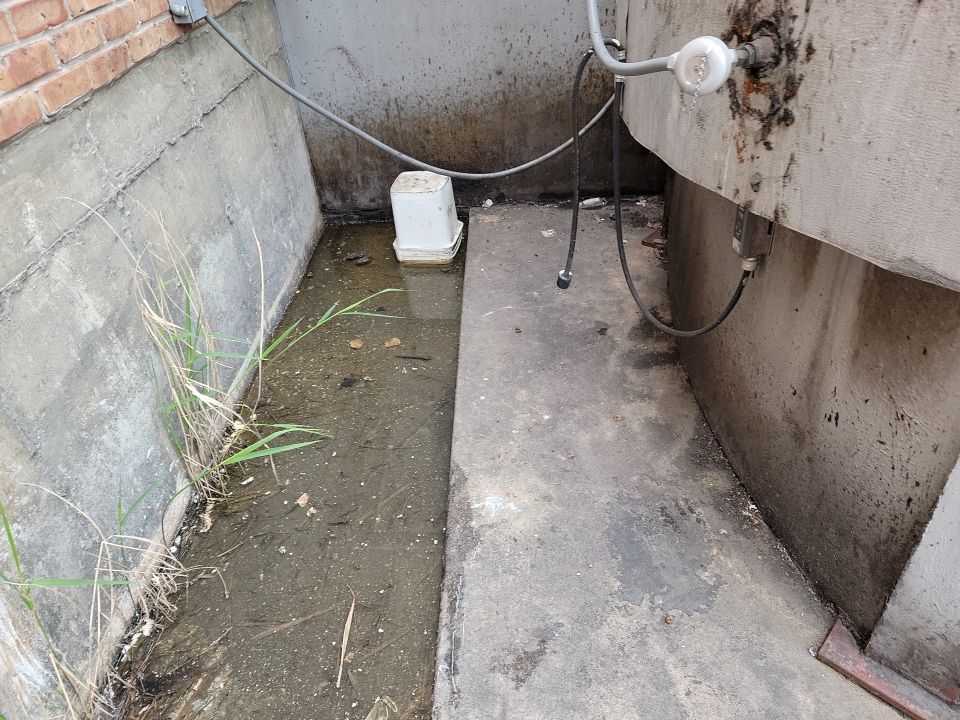 commercial pressure washing using Hot water by Northern Power Washing LLC.