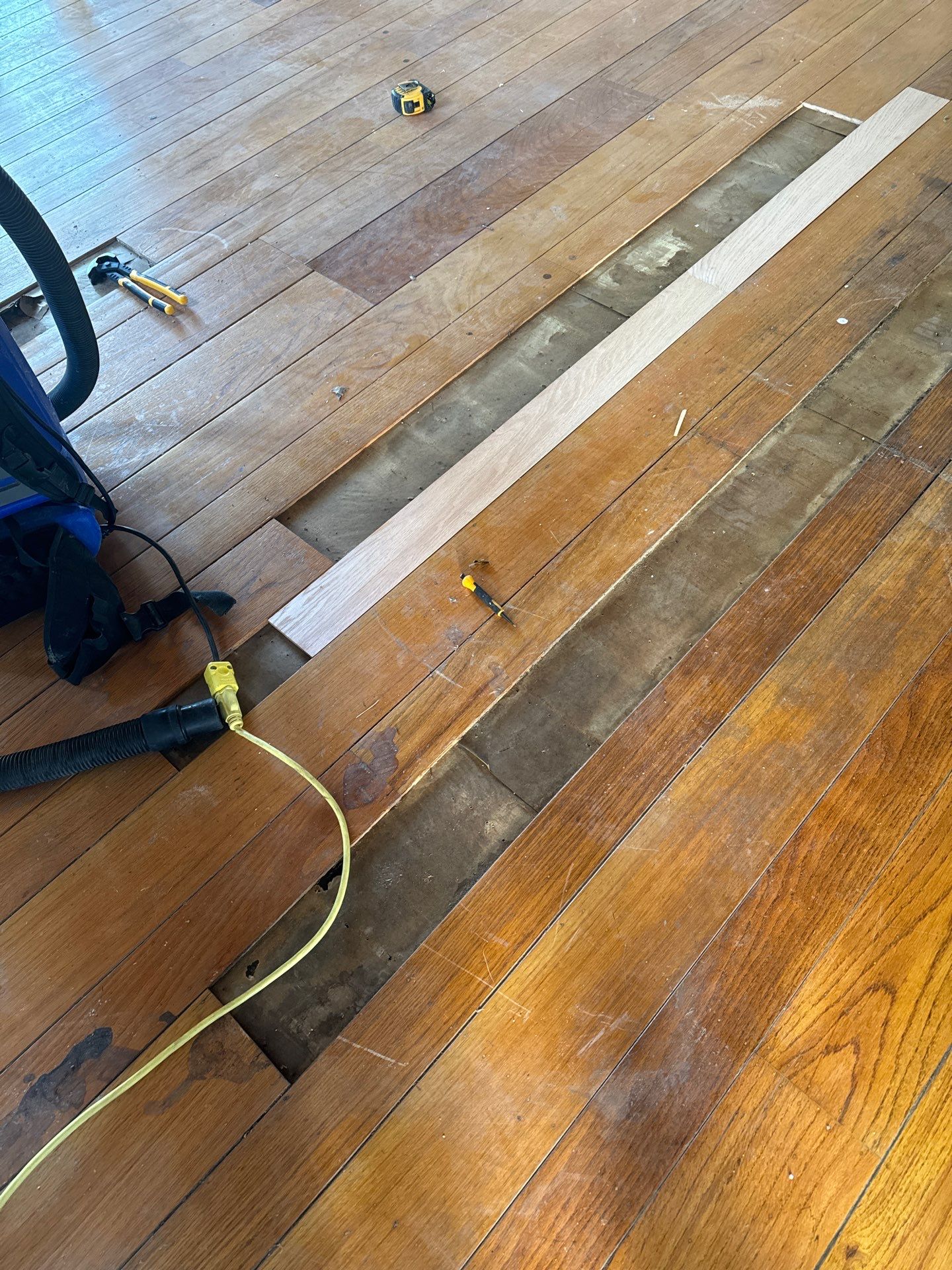 Complete transformation of Hardwood Flooring by Footprints Floors South Sacramento