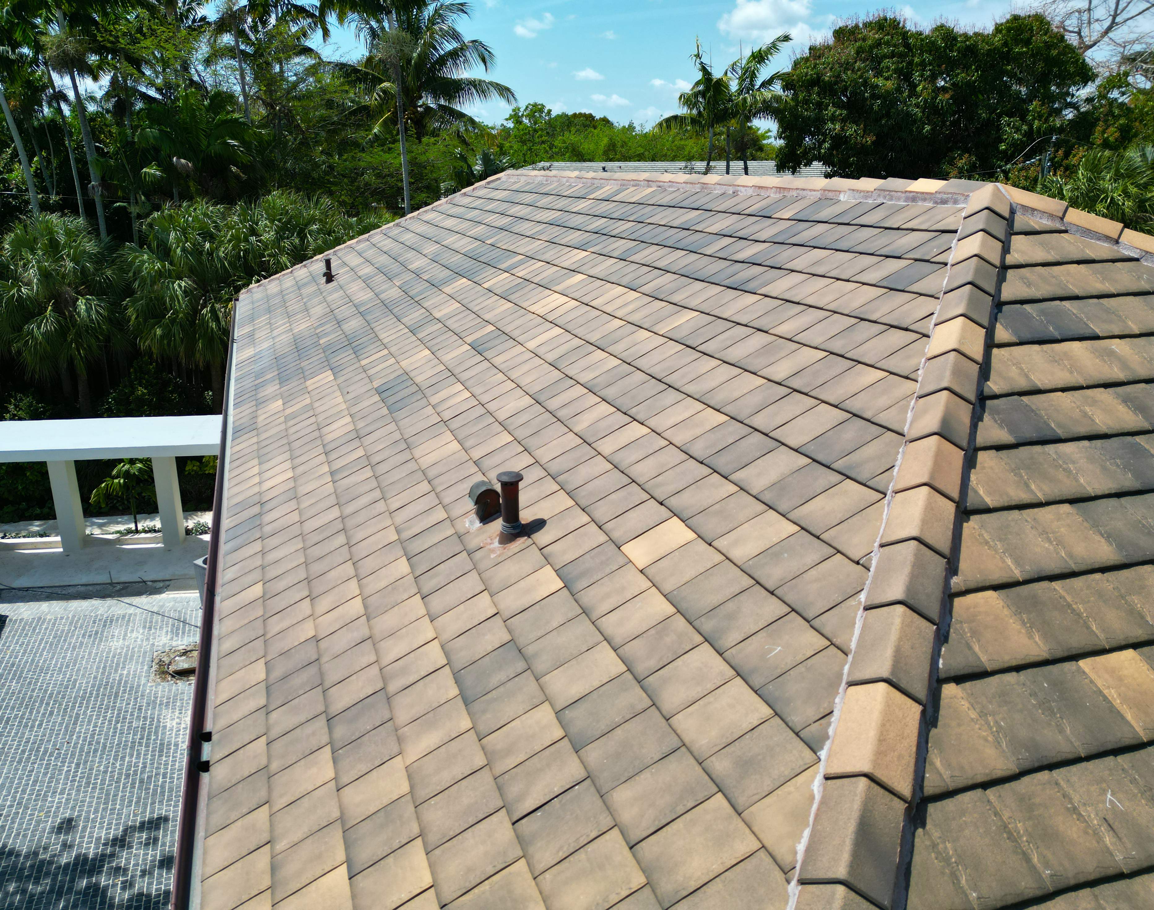 Ludowici - LudoSlate - Antiqued Brunswick Black by Istueta Roofing