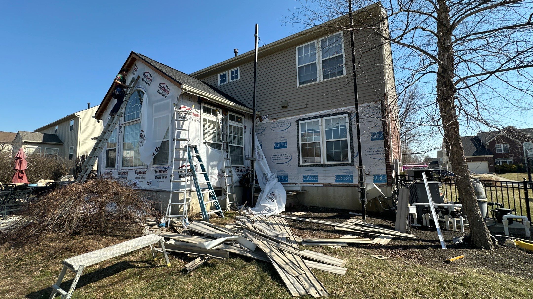 Roofing & Siding  by Tamlin Roofing