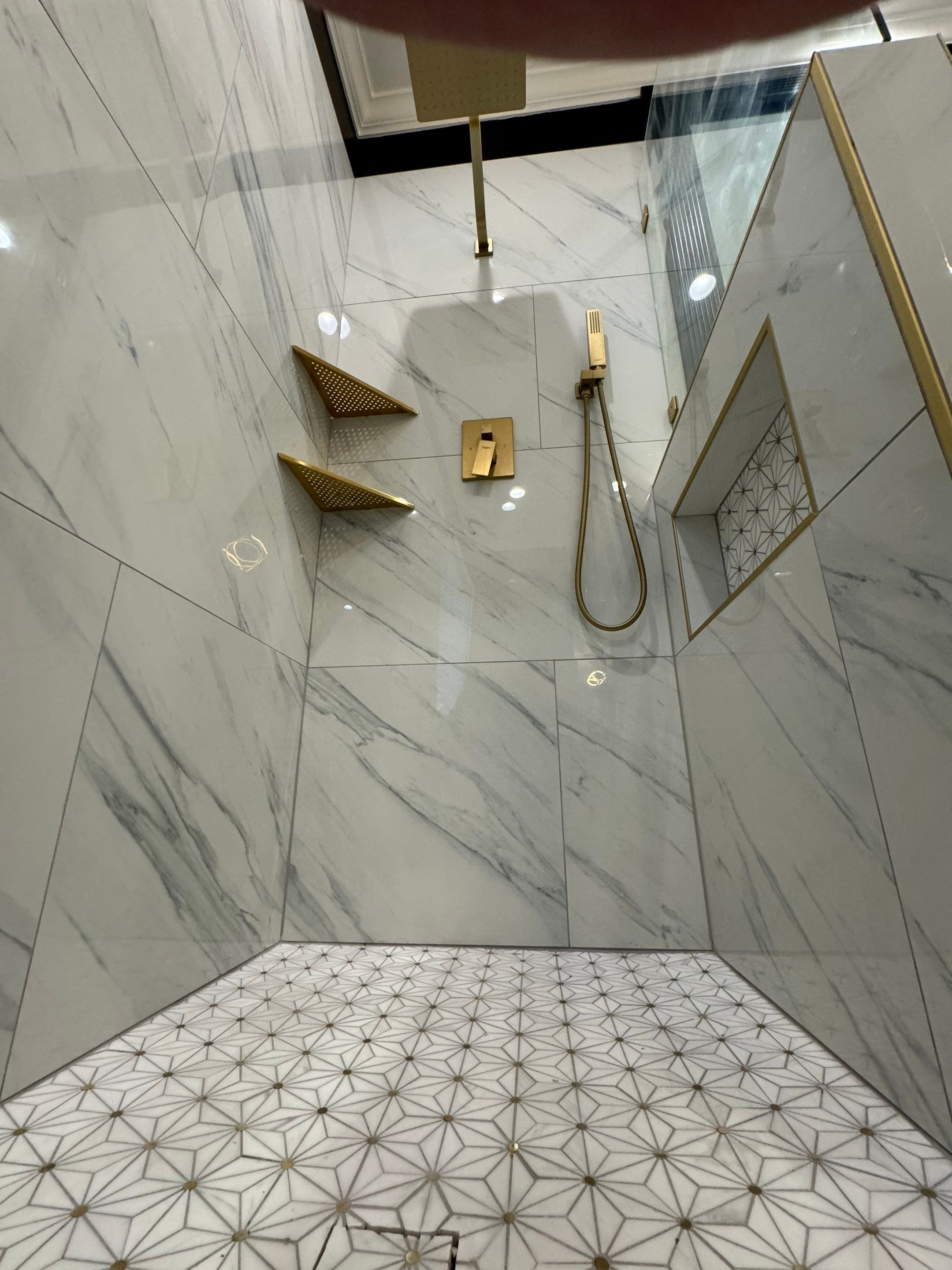 Woods Trace - Bathroom Remodel  by Pillar and Pine