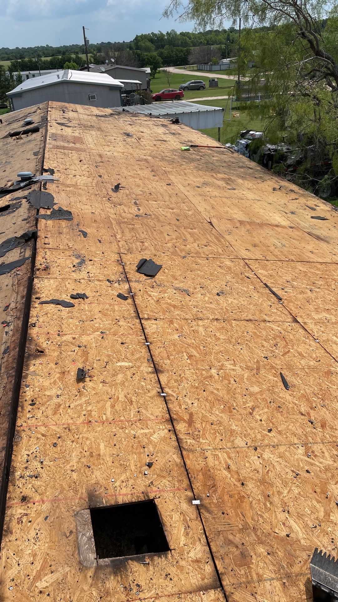 Residential Roofing Installation using ATLAS Pinnacle Pristine Shingles by Harvey Roofing & Construction