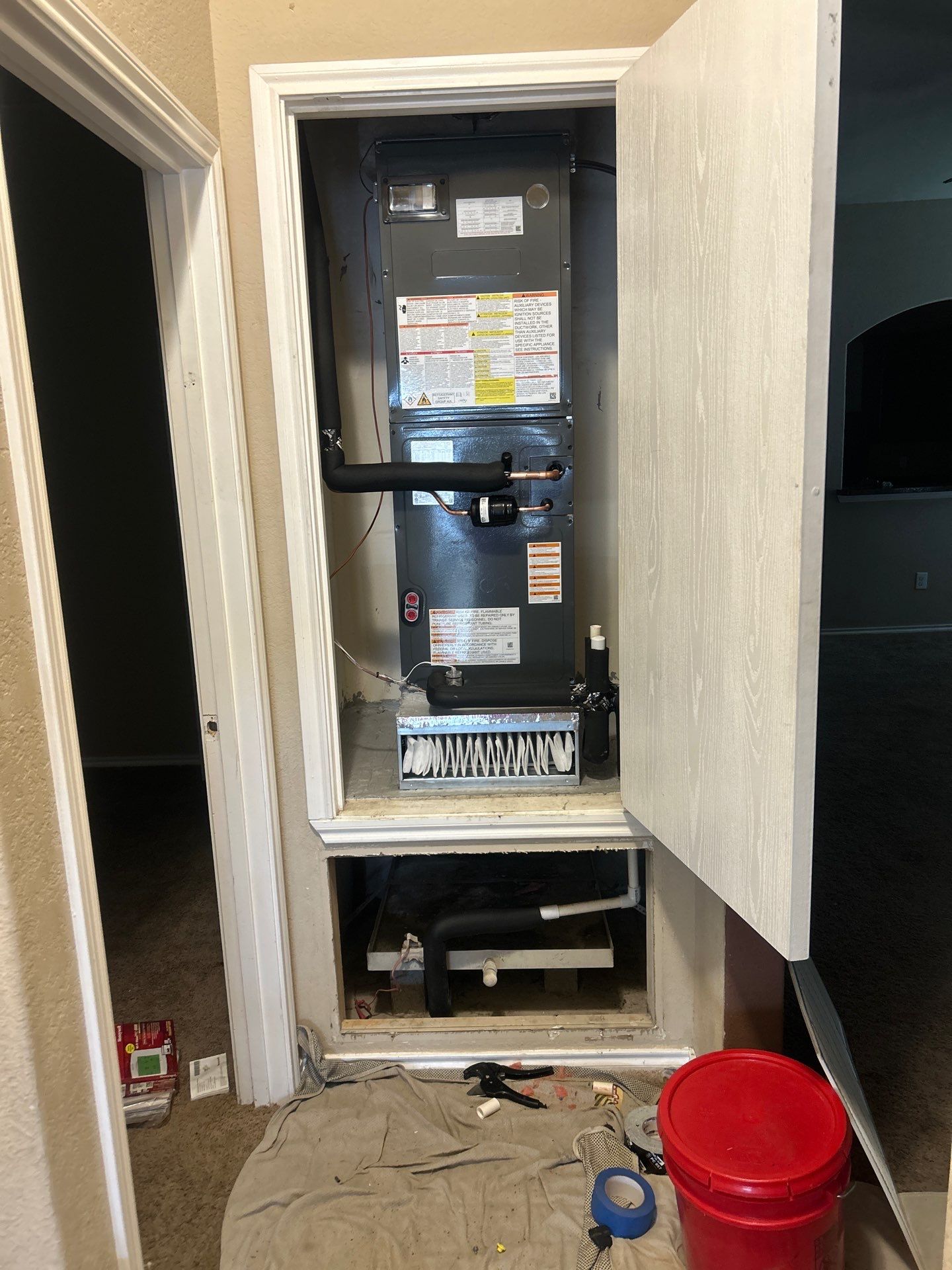 Complete Goodman HVAC System Replacement and Installation in Converse by Premier Pros