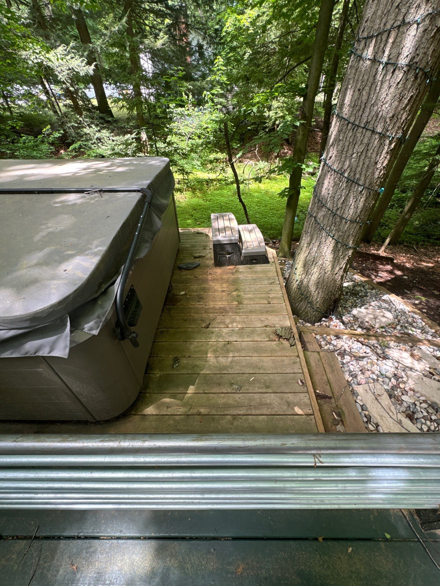 Solid staining decking and stairs. by Gordon Painting