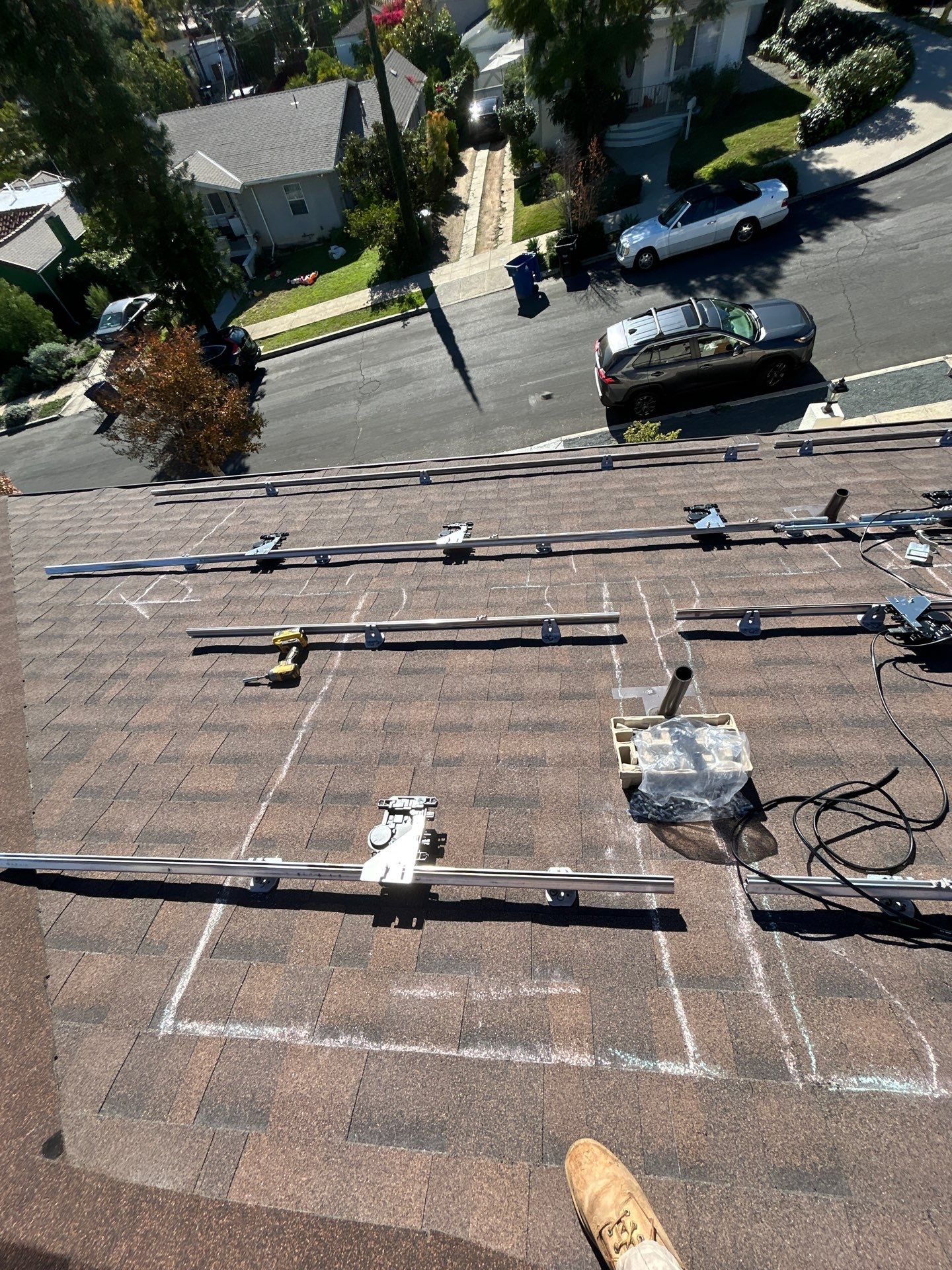 Los Angeles Residential Solar Panel Installation with Enphase Microinverters by AWS Solar