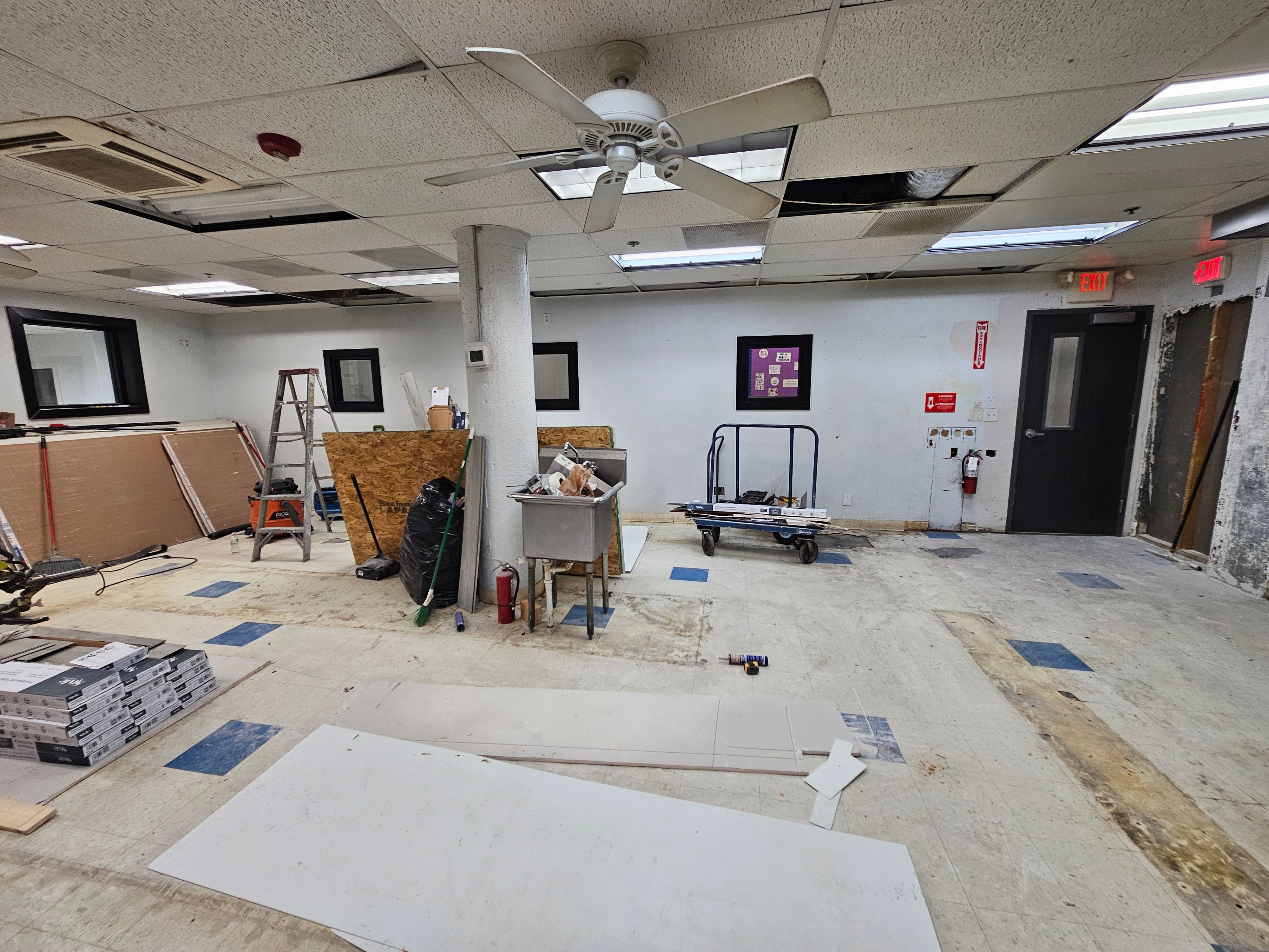 C-Store renovation at Dallas Life by EL-GC LLC 