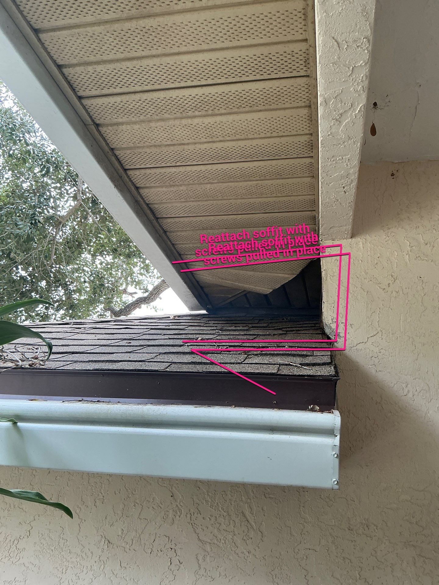Seamless Aluminum Gutter Installation using 6 Inch Seamless Gutters in Sarasota FL by Gutter Professors