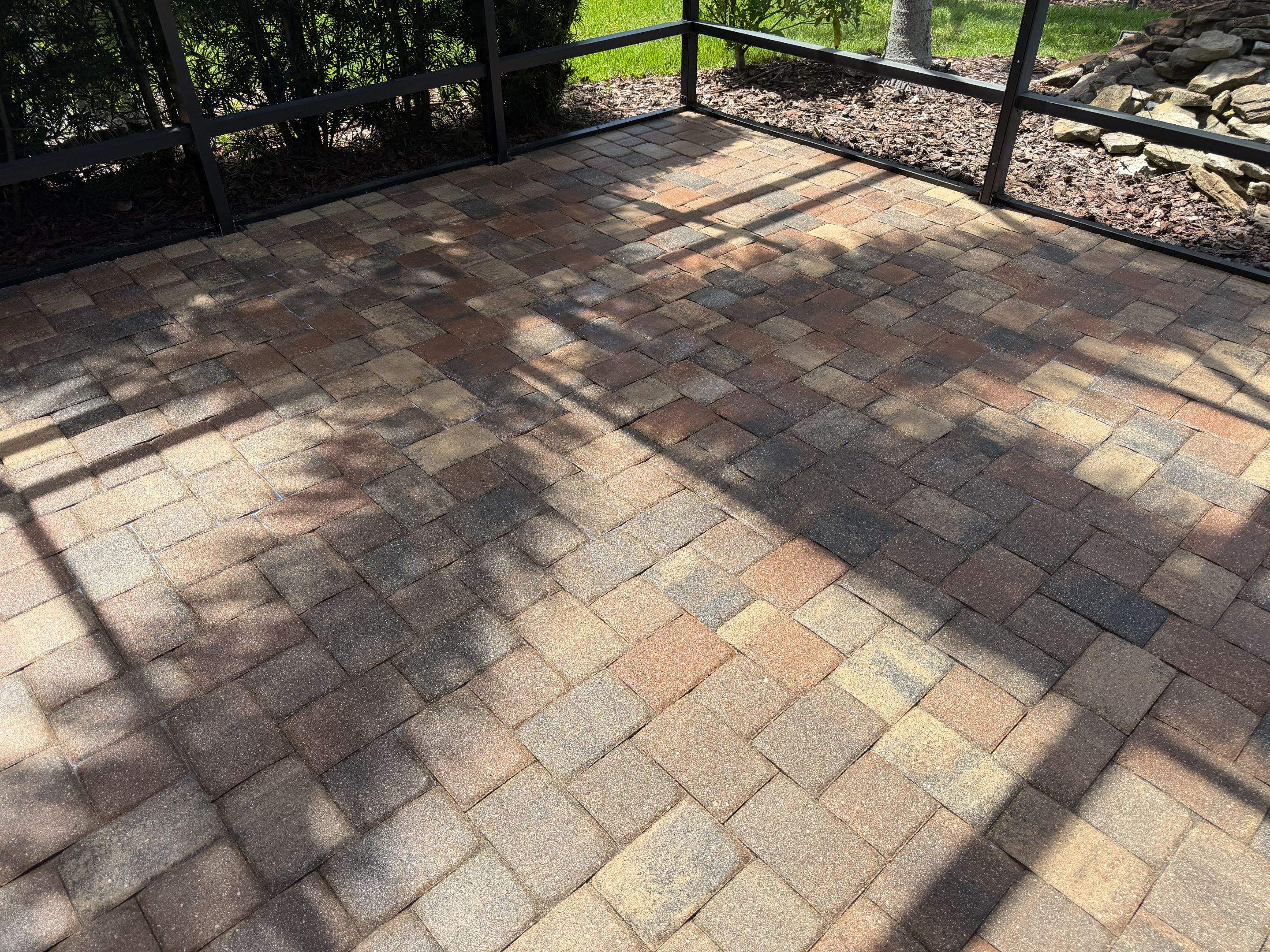 Valencia Lakes Screened-In Lanai Paver Restoration and Sealing in Wimauma by Supreme Paver Experts