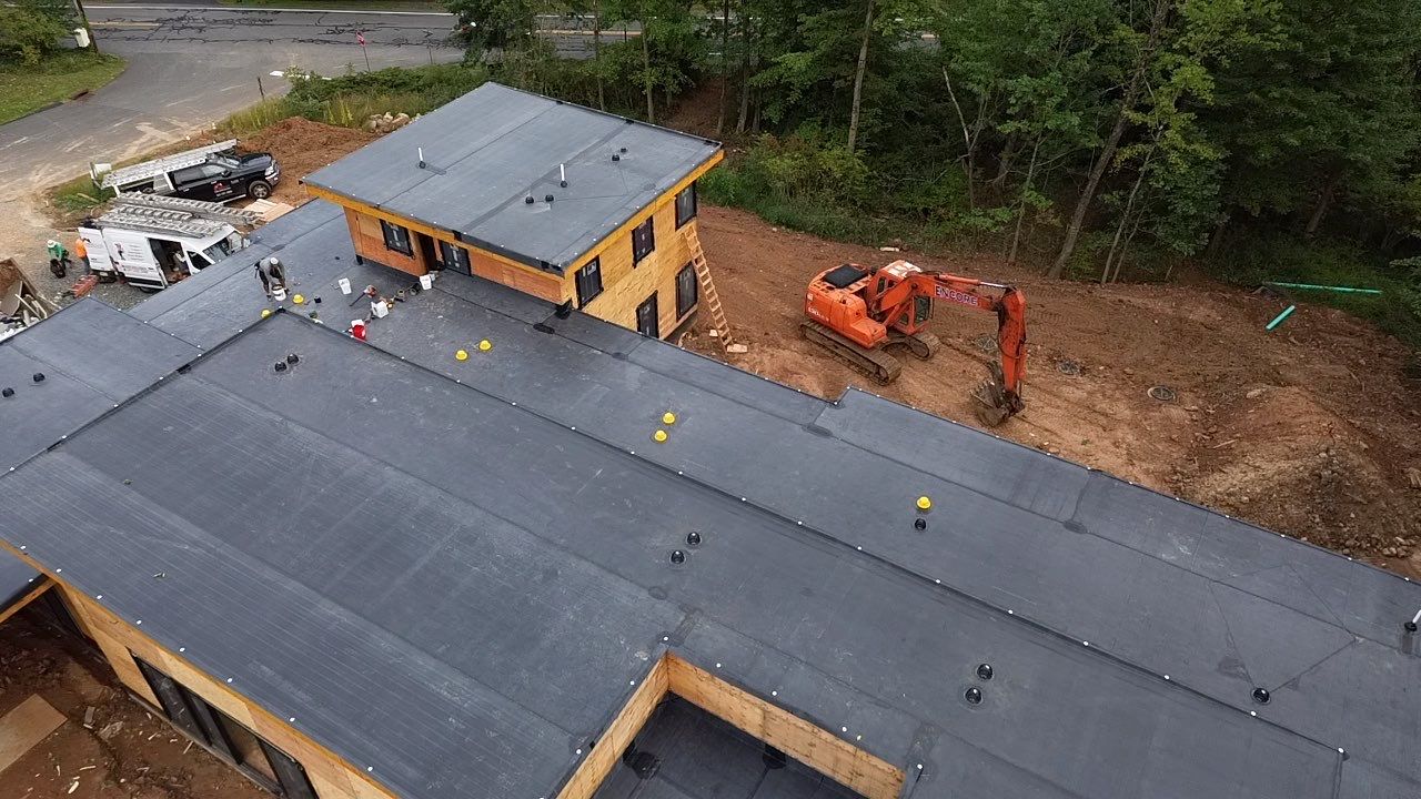 EPDM Roofing by CMNG LLC