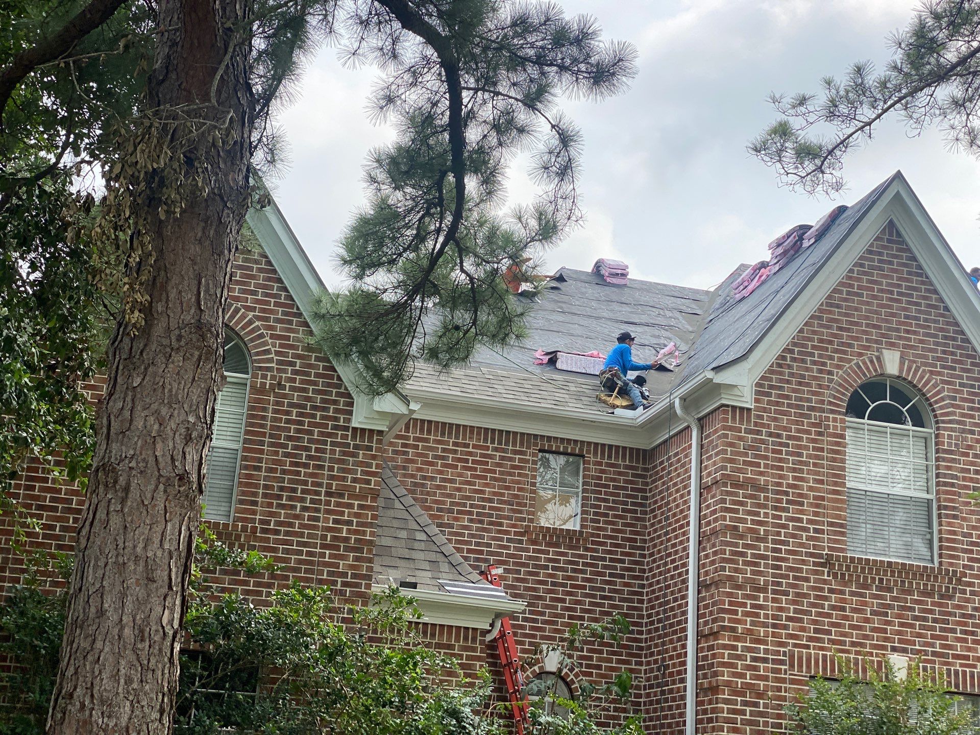 Residential Roofing Repair using Owen's Corning Duration (Lifetime) Shingles by Roof Repair Company
