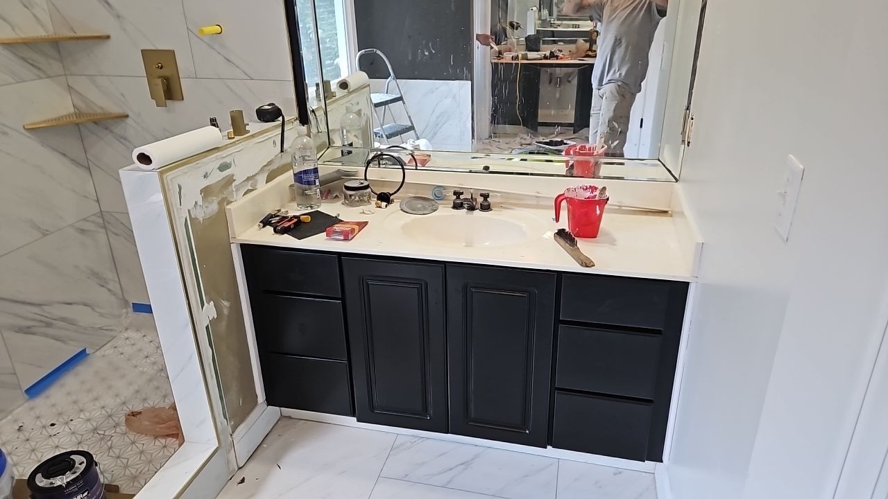 Woods Trace - Bathroom Remodel  by Pillar and Pine