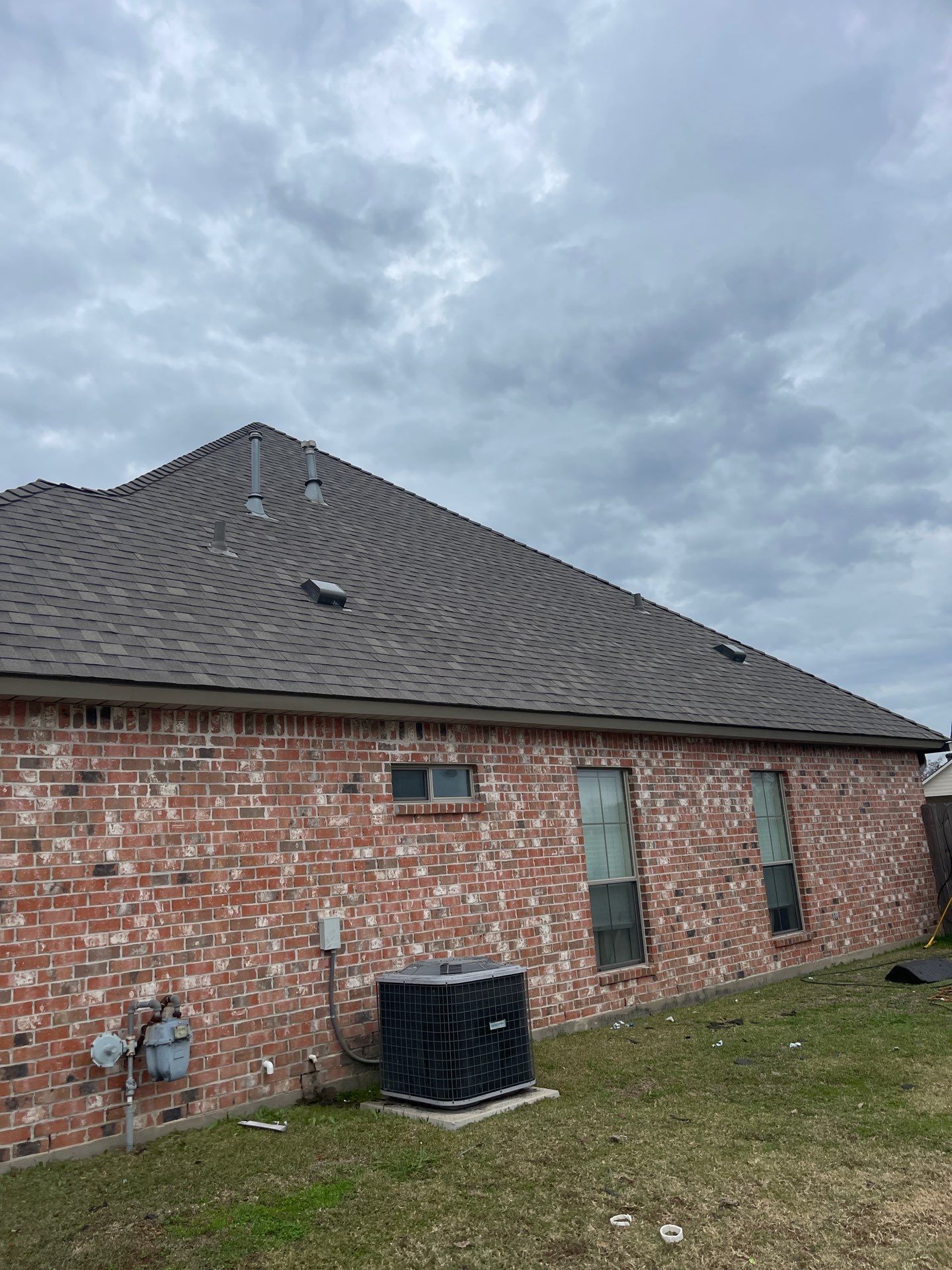 Weathered Wood Impact - Atlas by Top Team Roofing & Construction