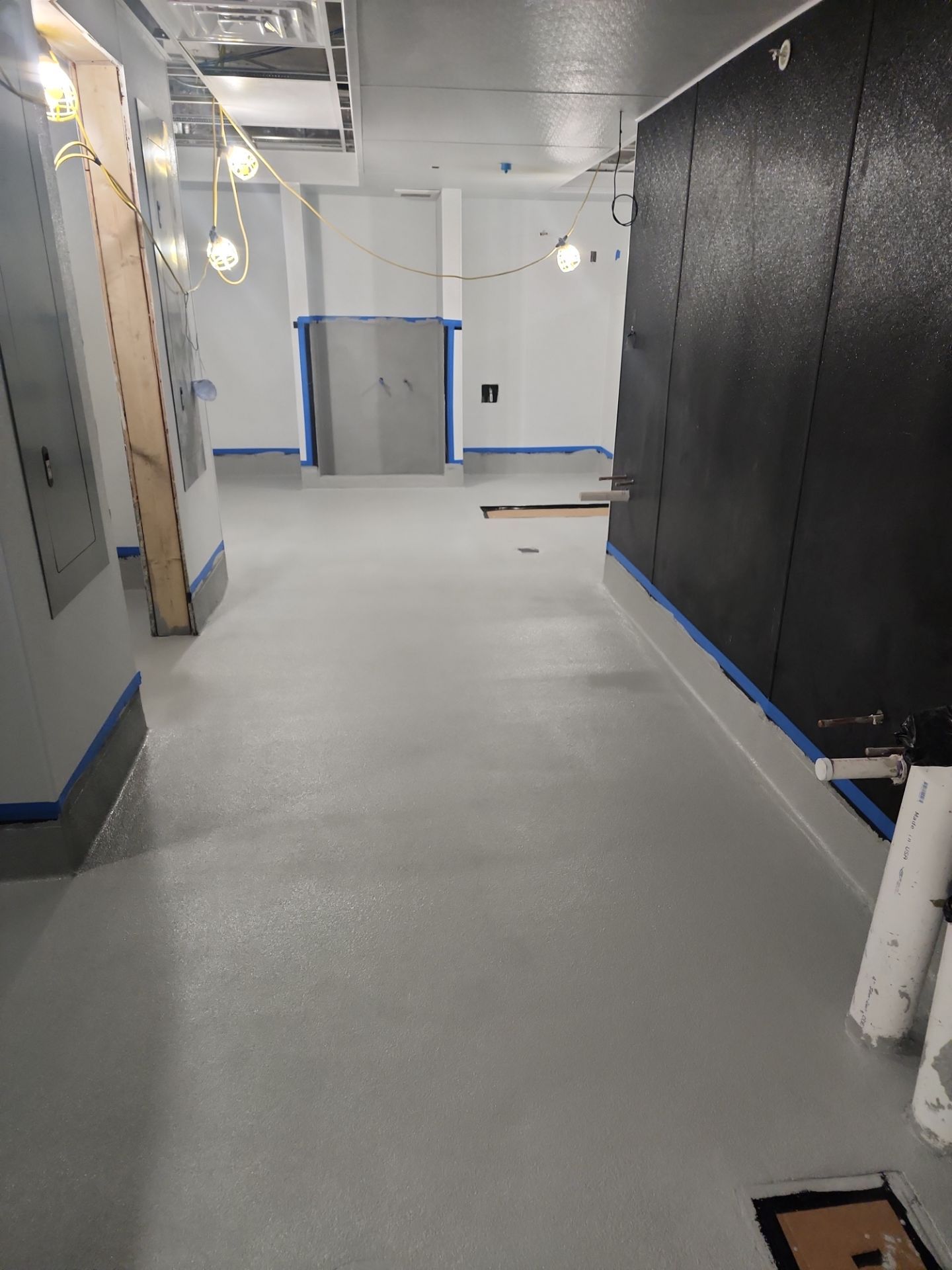 Tulio's Restaurant by Seamless Surfaces