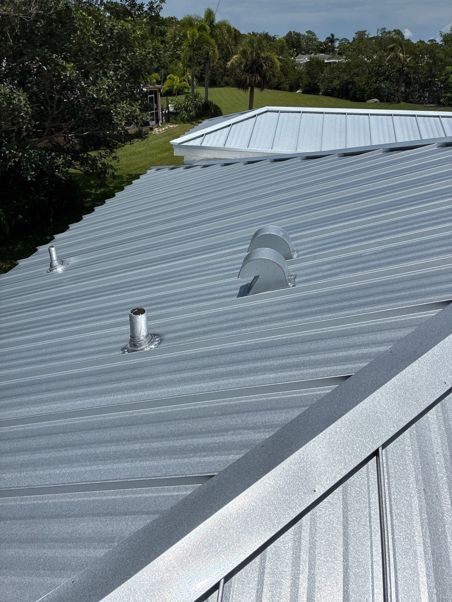 24ga 1.5" Mechanical Seam Mill Finish by Total Roofing System The Metal Roof Experts