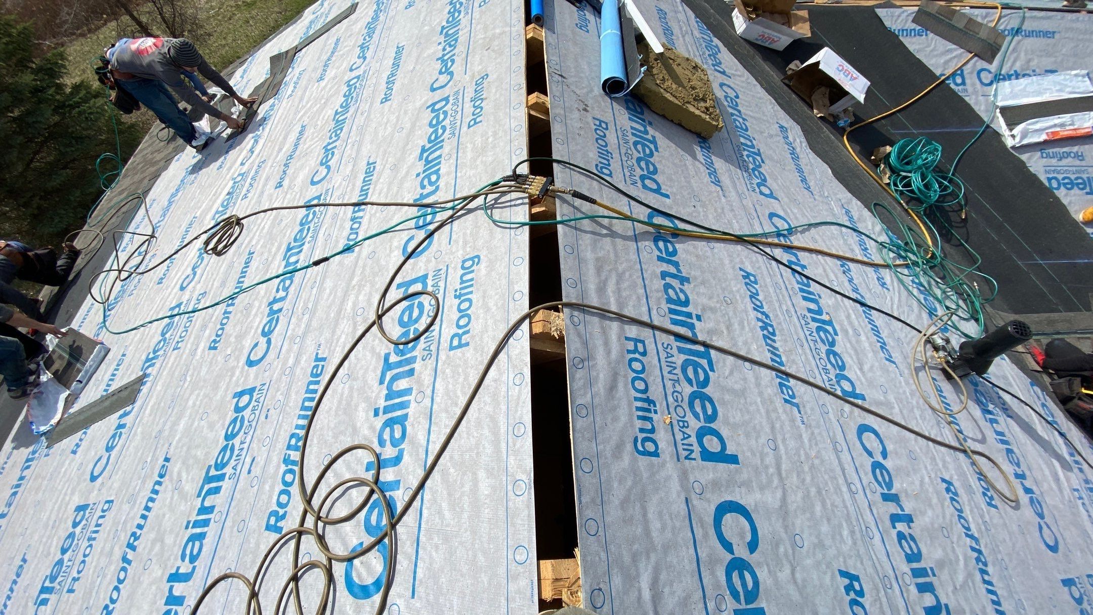 Roof Replacement using CertainTeed Landmark by 180 Contractors