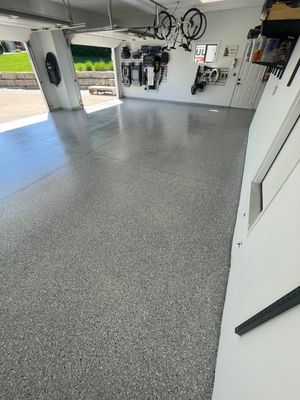Feather Grey Garage Floor Coating Installation in Sioux Falls