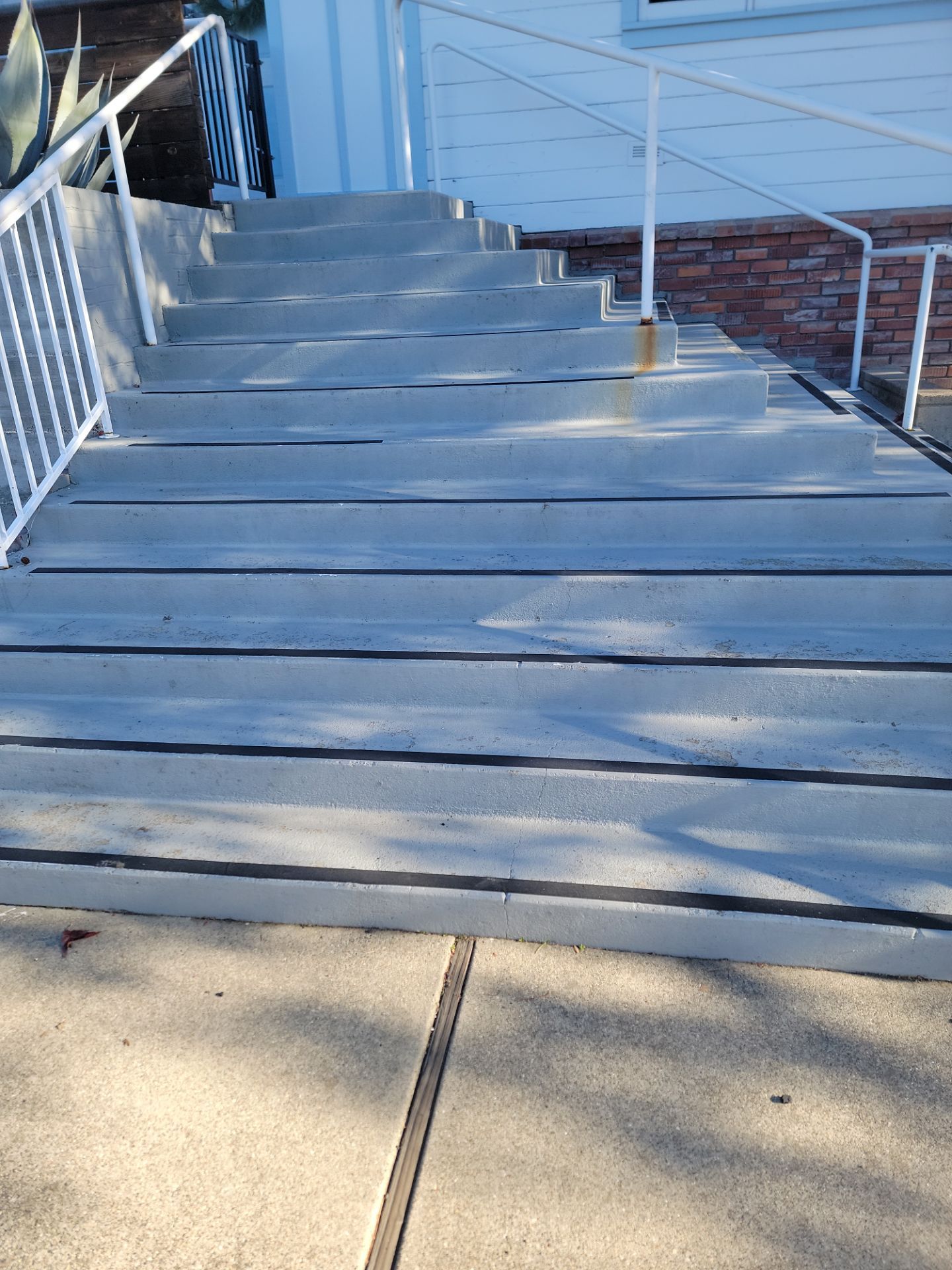 No Slip Grip by MGP Coatings