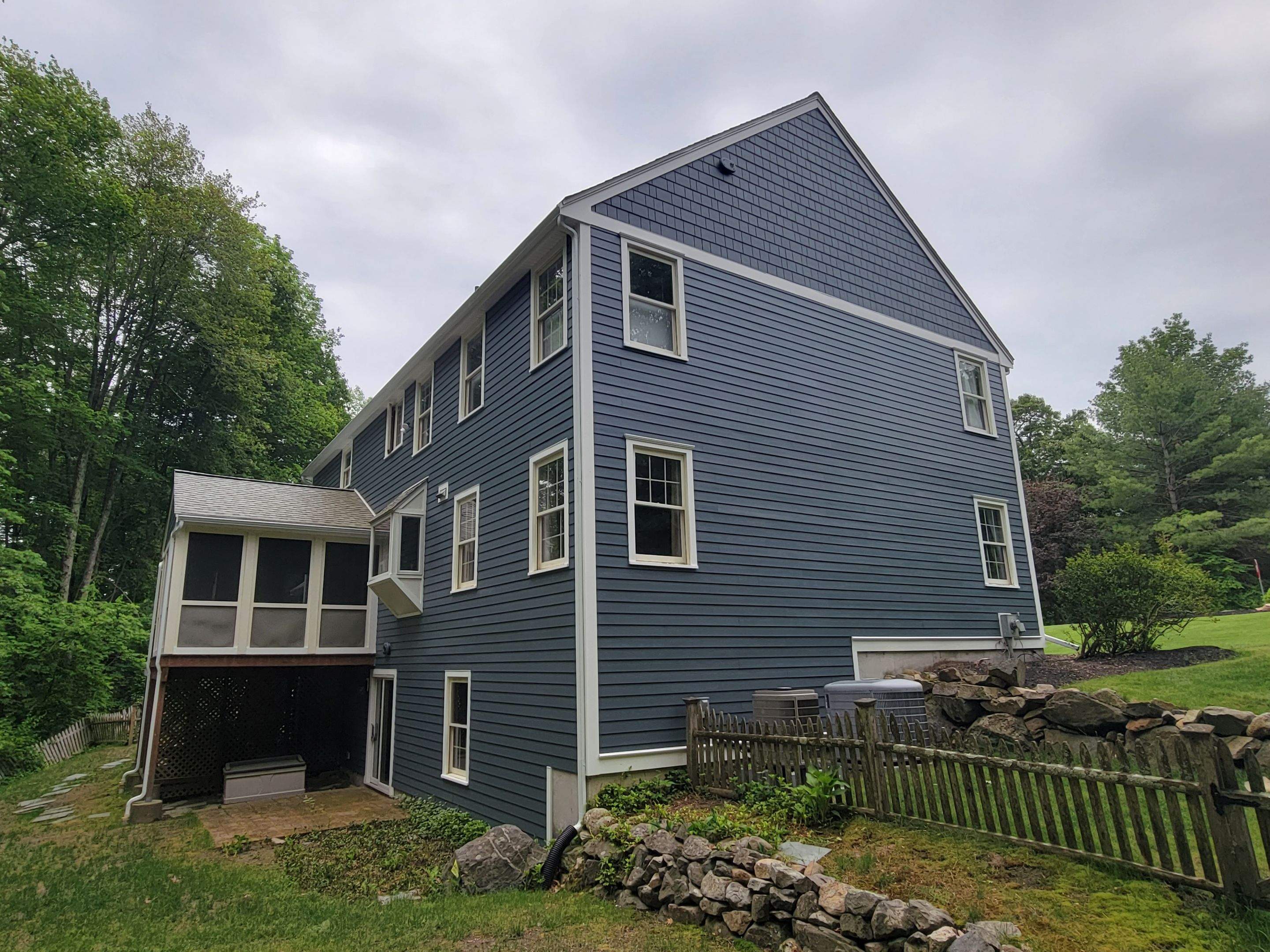 Siding Installation using James Hardie by UBrothers Construction