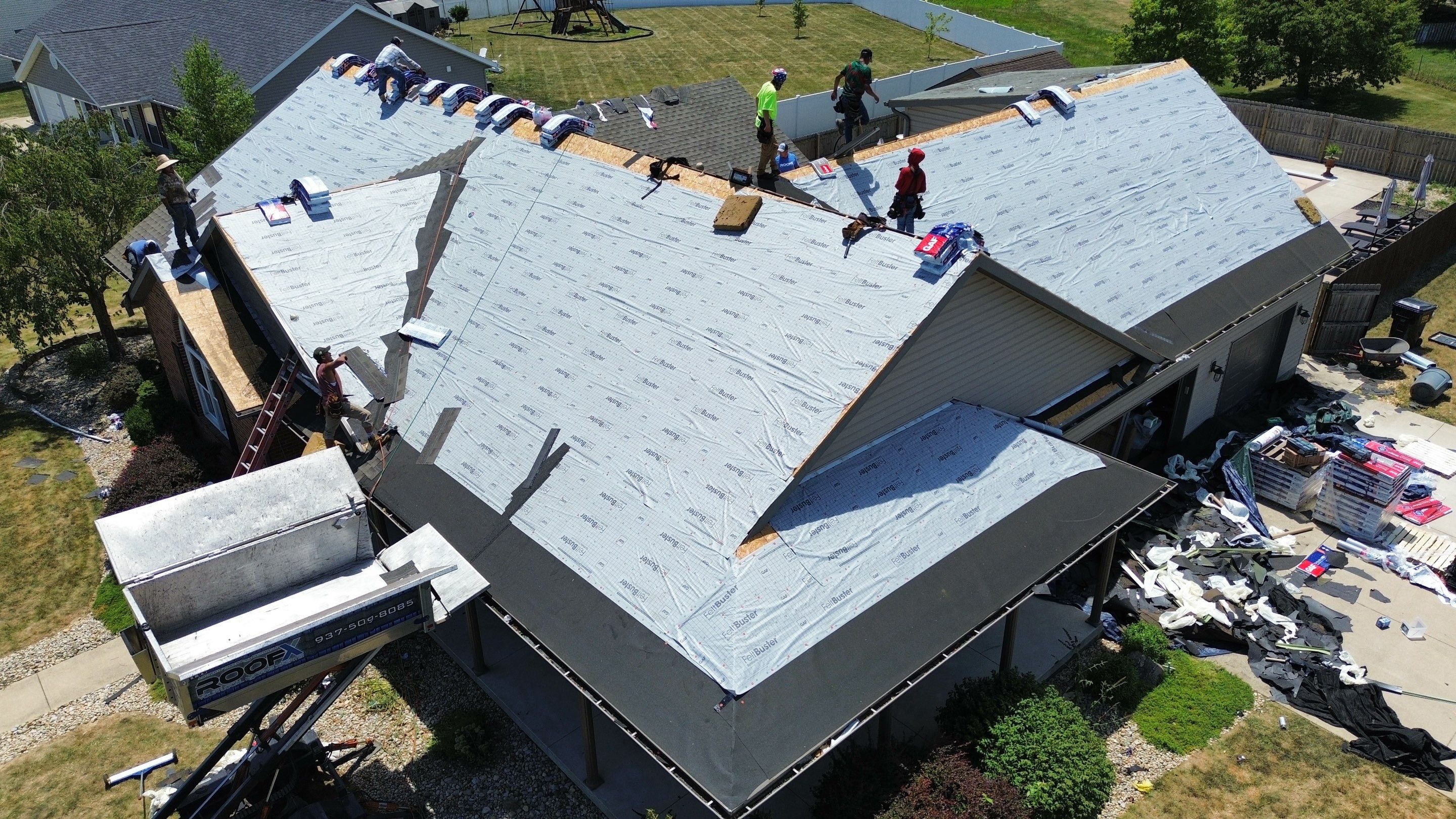 Residential Roofing Installation using Timberline HDZ Shingles - Weathered Wood by RoofX 