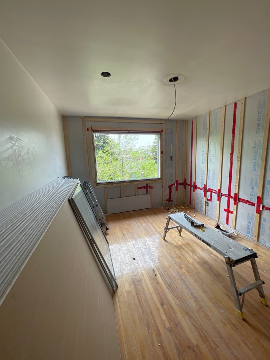 Apartment rental face lift by Eco-Nature Construction Inc.