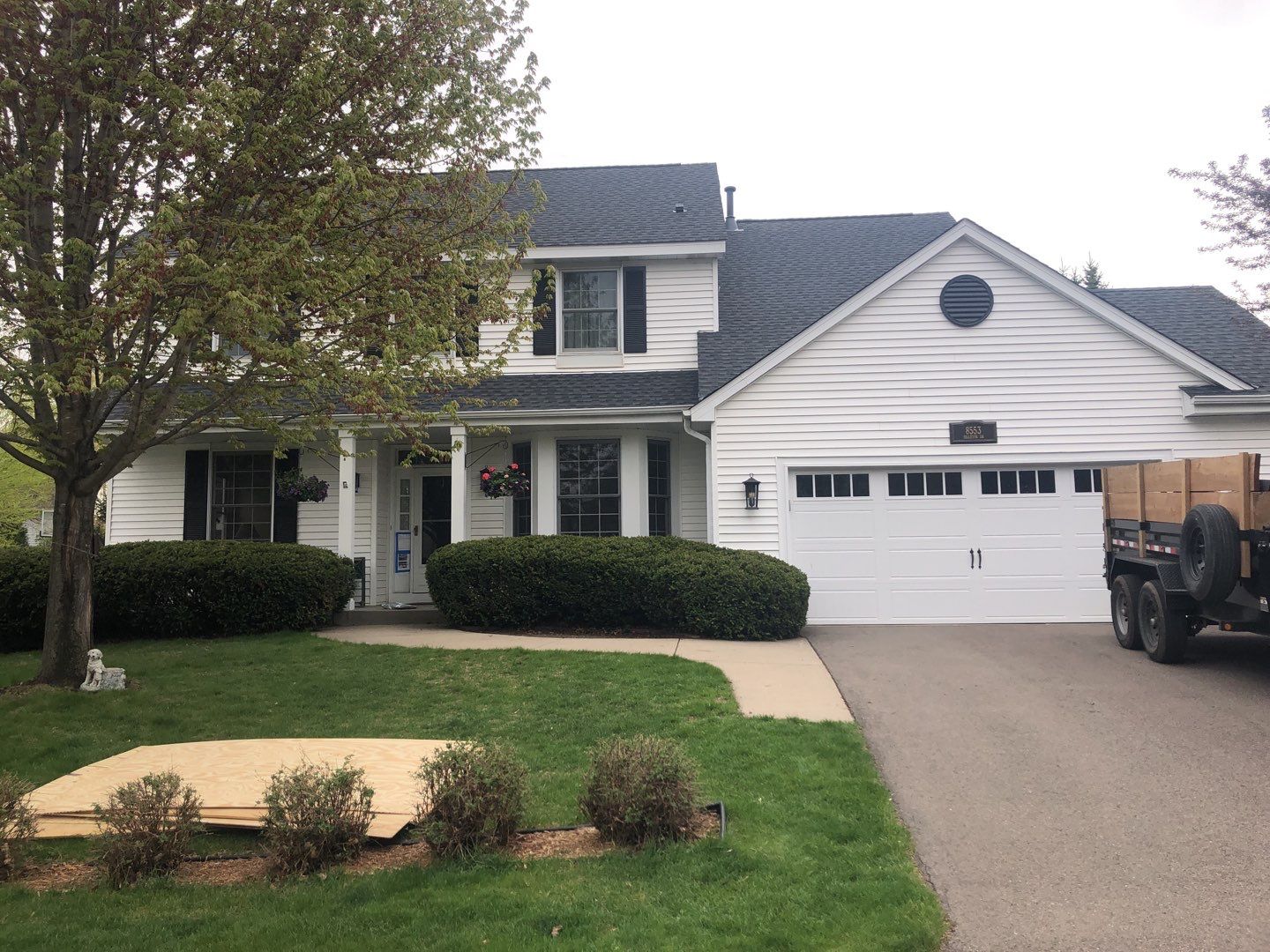 Eden Prairie, MN – Residential Roof Replacement by First Impressions Exteriors