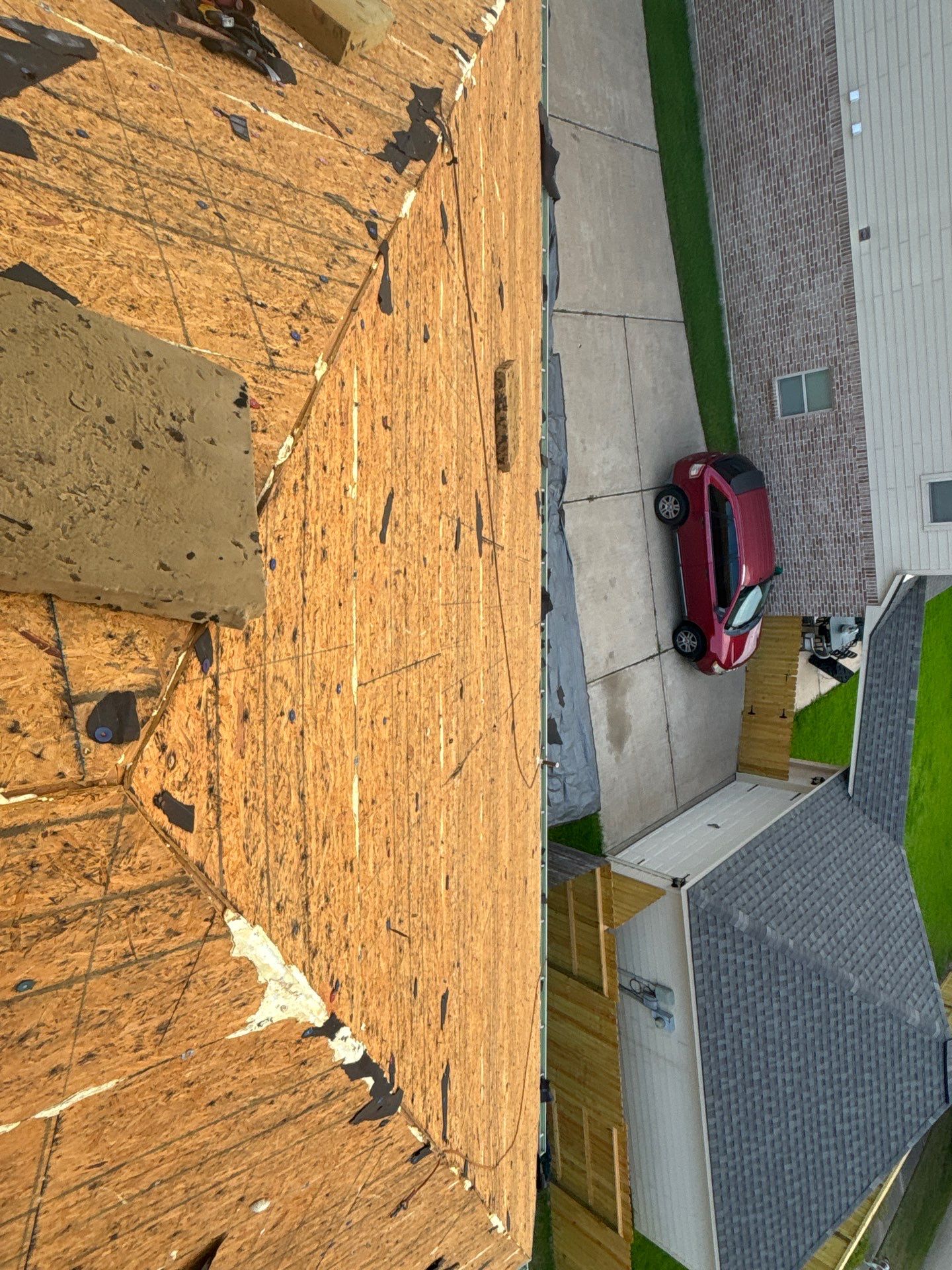 Residential Roofing Installation using Owen's Corning Duration (Lifetime) Shingles by Roof Repair Company