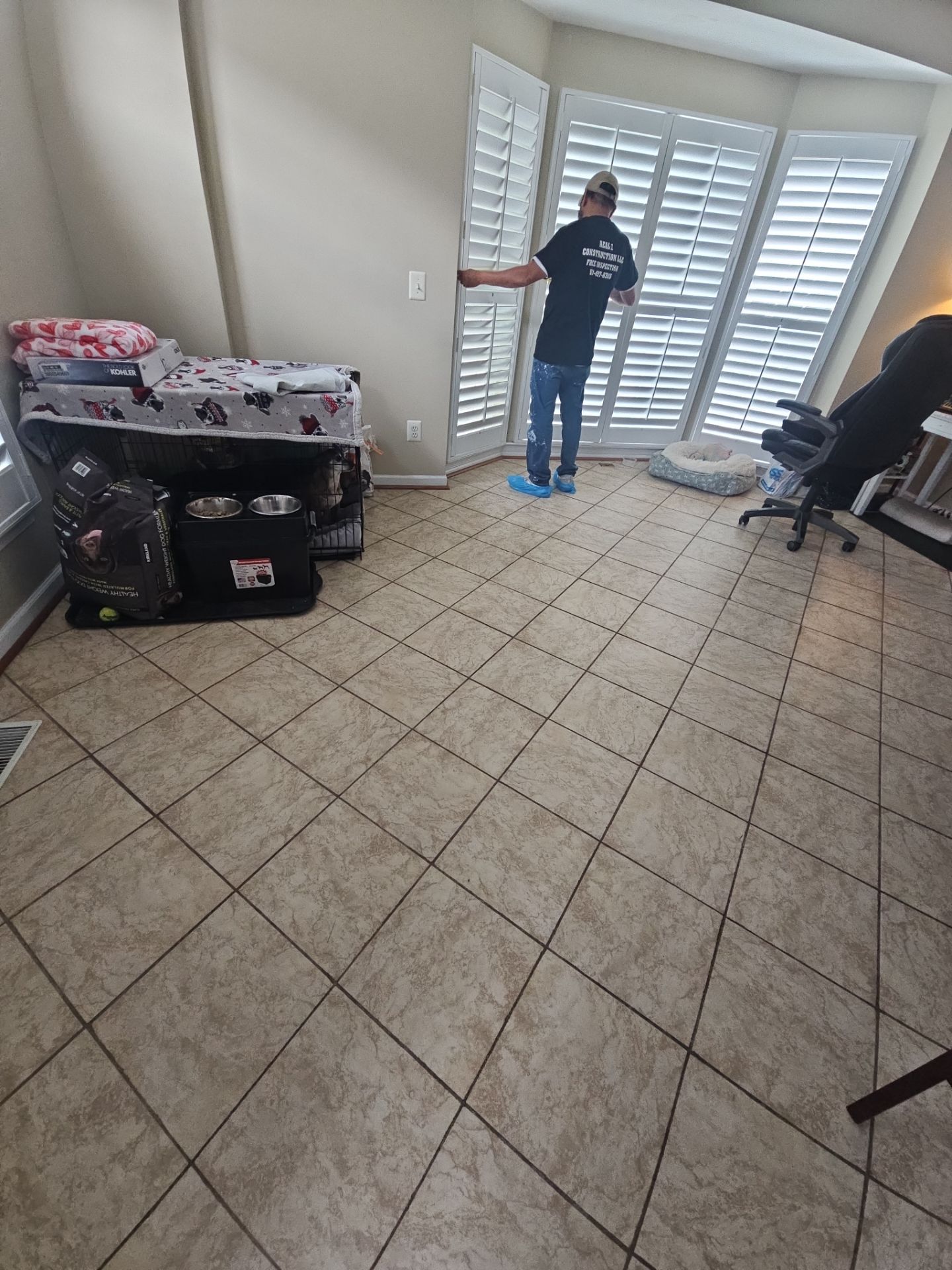 Kitchen Remodel using Flooring by Real1Construction