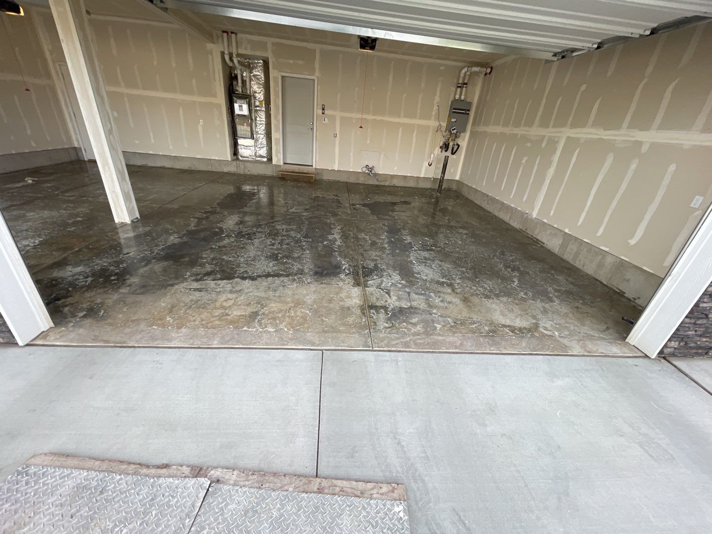 Garage Transformation using Domino by Croc Coatings, LLC