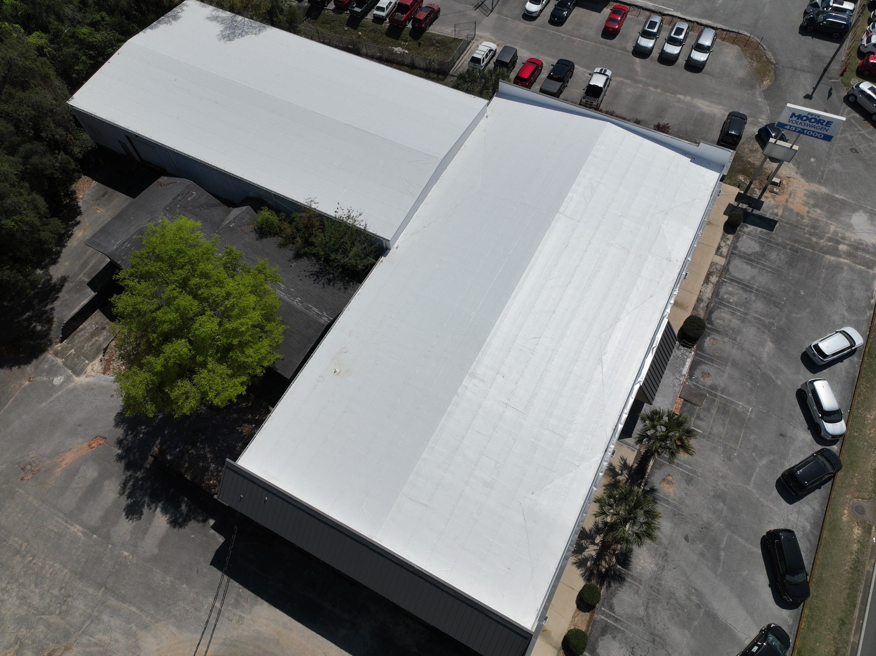 Commercial Retro-Fit Roof system by Professional Roofing Company