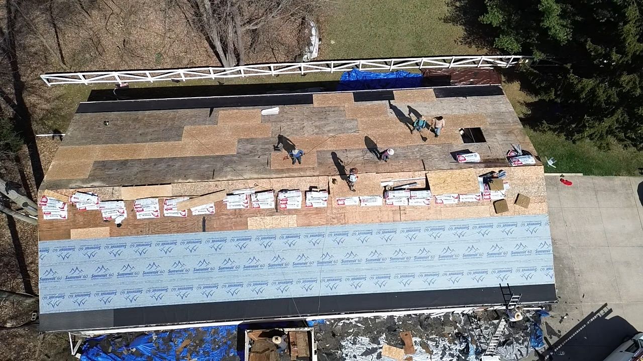 Atlas Pinnacle Color: Majestic Shake; Drip Edge Color: Royal Brown by Eagle Eye Roofing