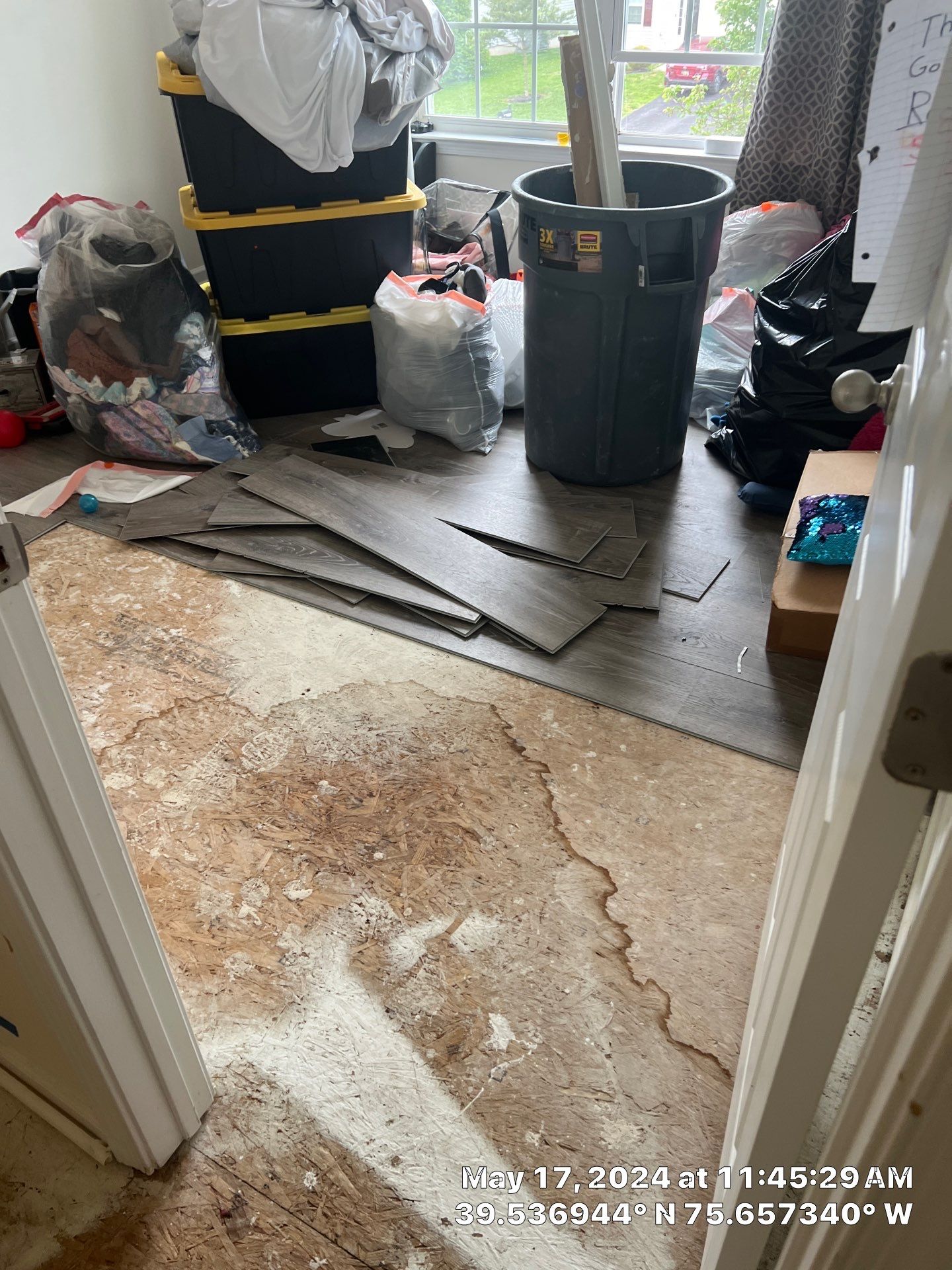 After Hours Emergency Water Extraction and Restoration in Middletown, Delaware by Healthy Home Solutions