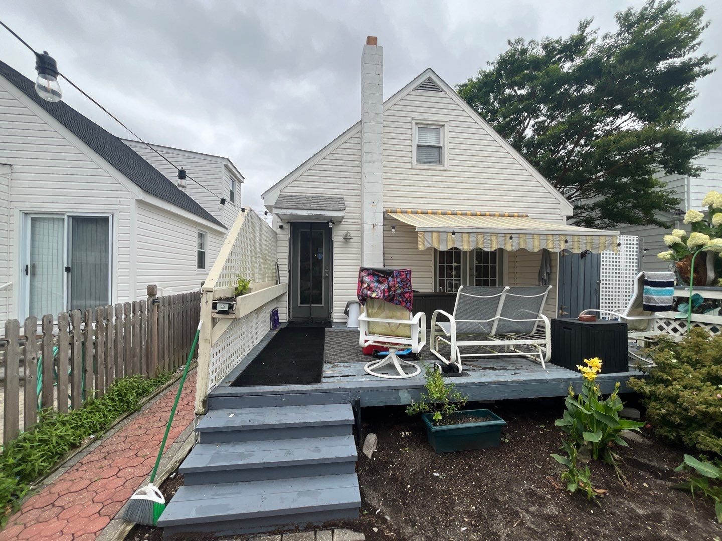 Power Wash by Fresh Coat Works LLC