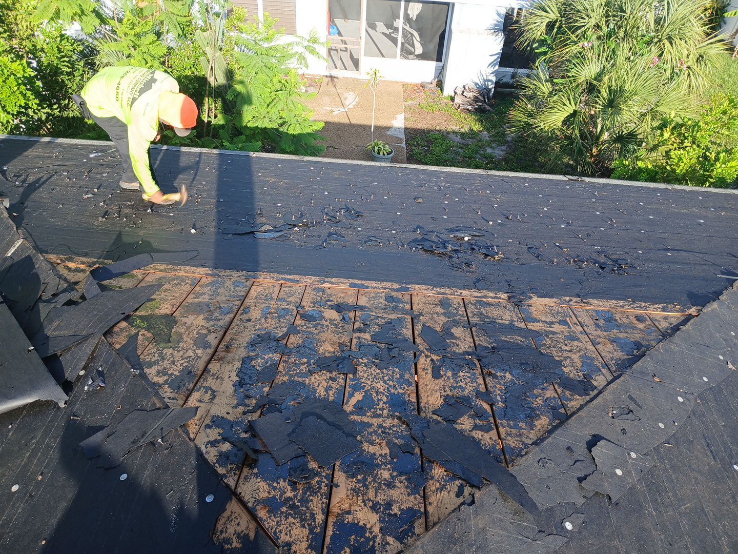 Project in Gulfport 33707 by Mitchell Roofing Company LLC 