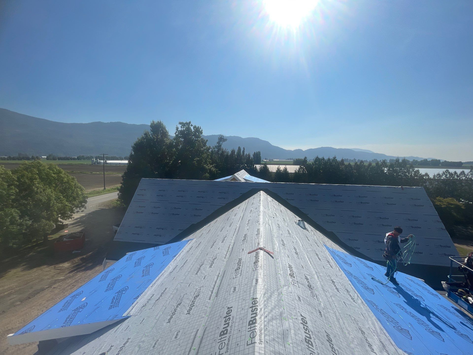 Residential New Construction by Top Notch Roofing Inc