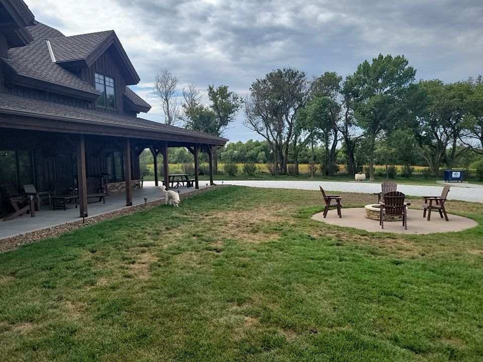 Putting Green / Driving Range / Entertaining space. by New Horizon Landscapes