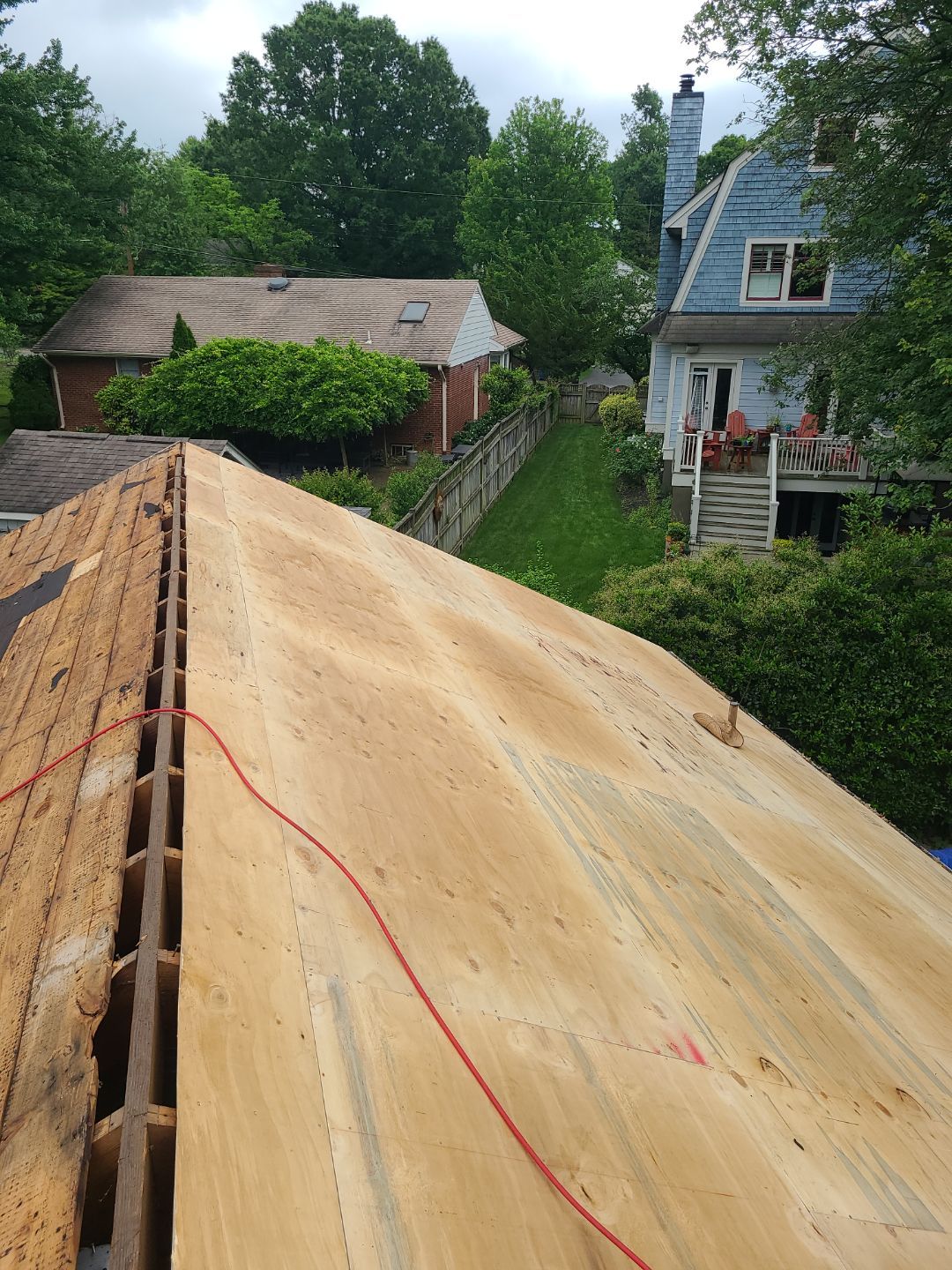 Arlington: CertainTeed Landmark Pro Designer Shingles in Max Def Pewter by RM Banning, Inc.