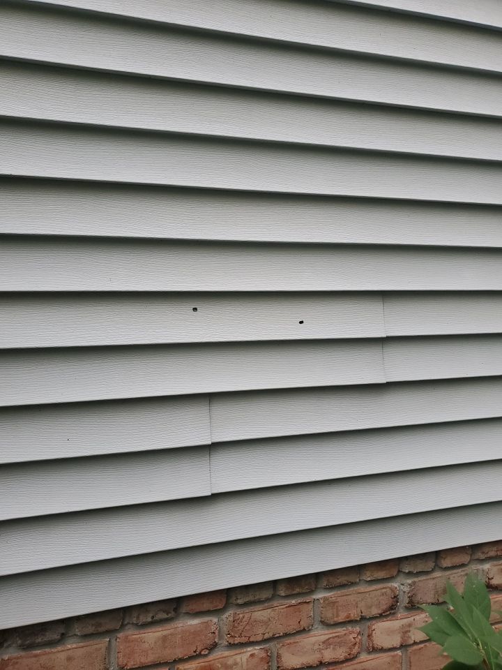 Brand: Atlas Pinnacle Color: Pristine Socthgard Pewter Drip: Black by Eagle Eye Roofing