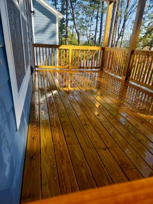 Deck using Wood Sealant