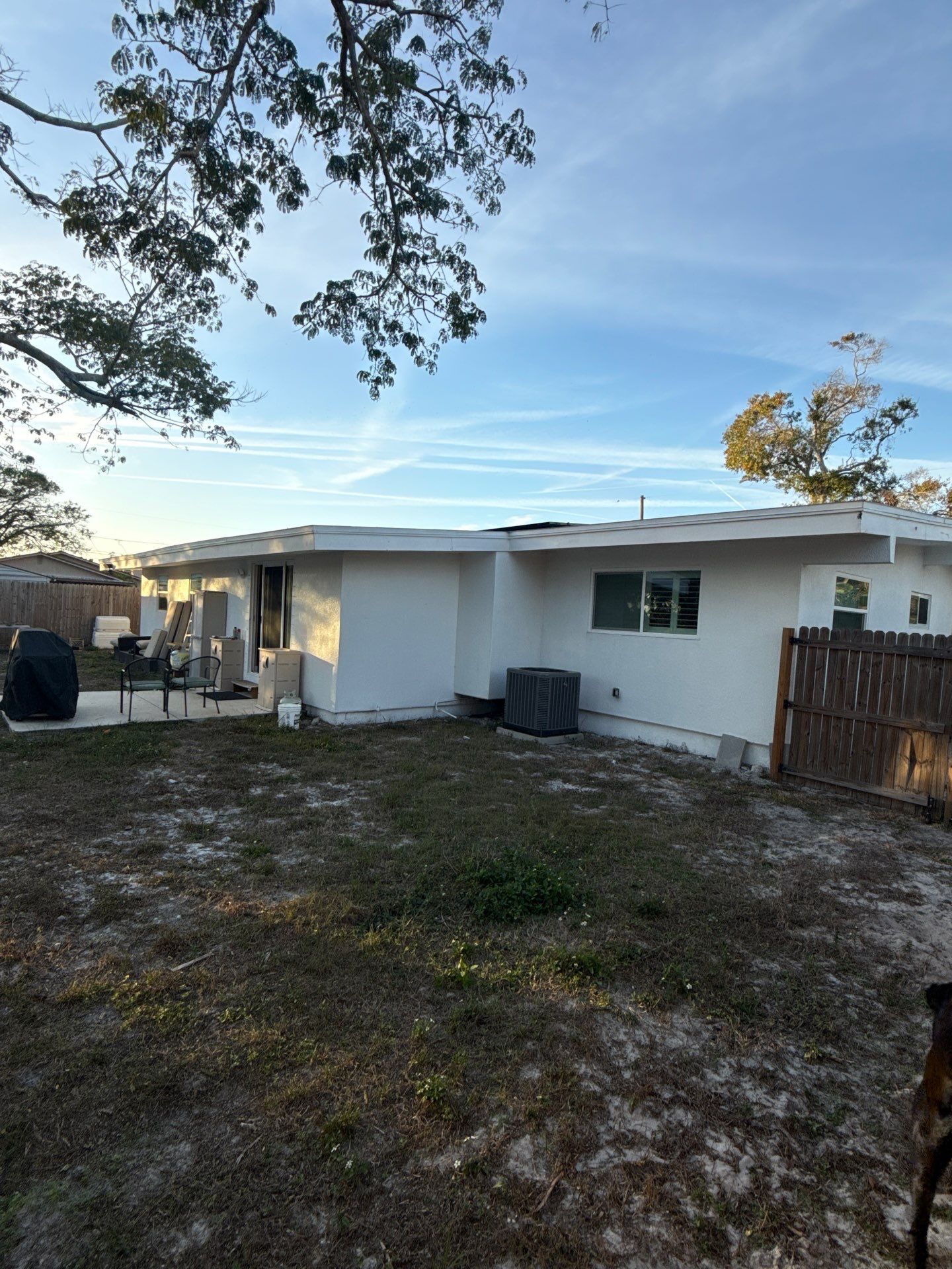 6 Inch Seamless Gutters using K-Style Gutters in Saint Petersburg FL by Gutter Professors