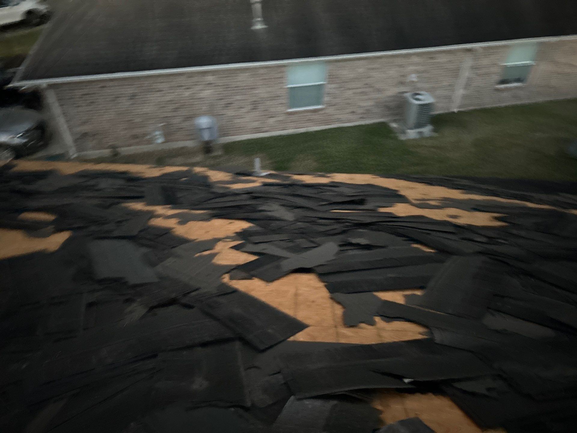 (WPI-8) HAND NAIL INSTALLATION by Motion Roofing