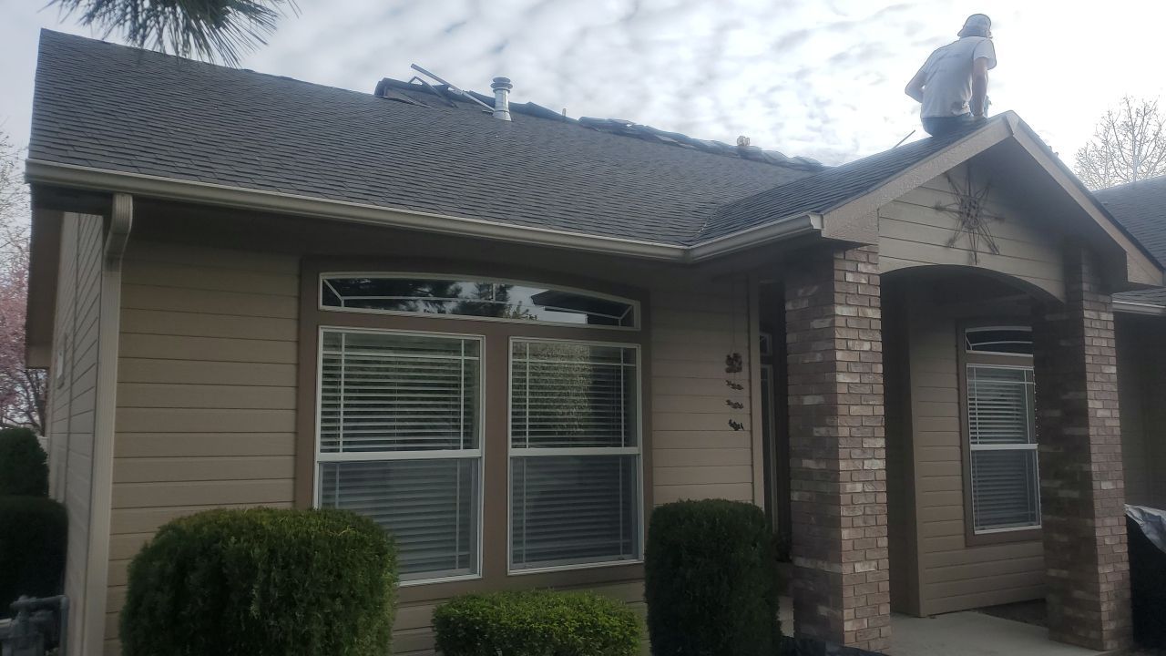 Owens Corning Onyx Black Residential Roofing Installation using Owens Corning by ID Roofing LLC